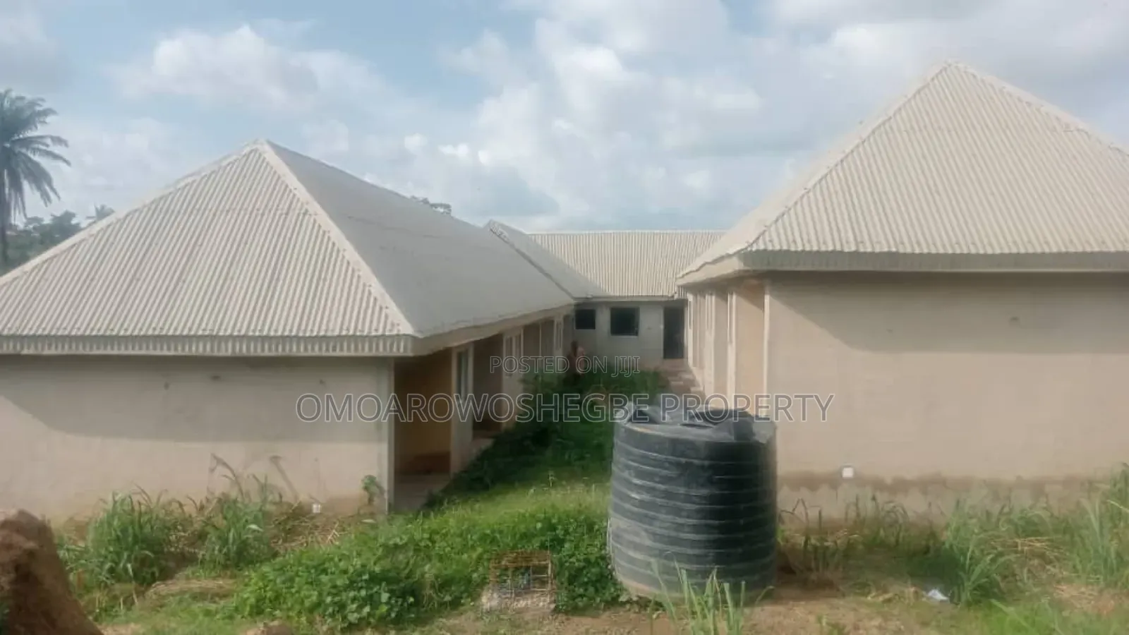 Furnished 1bdrm Block of Flats in Futa North Gate, Akure for sale in Akure