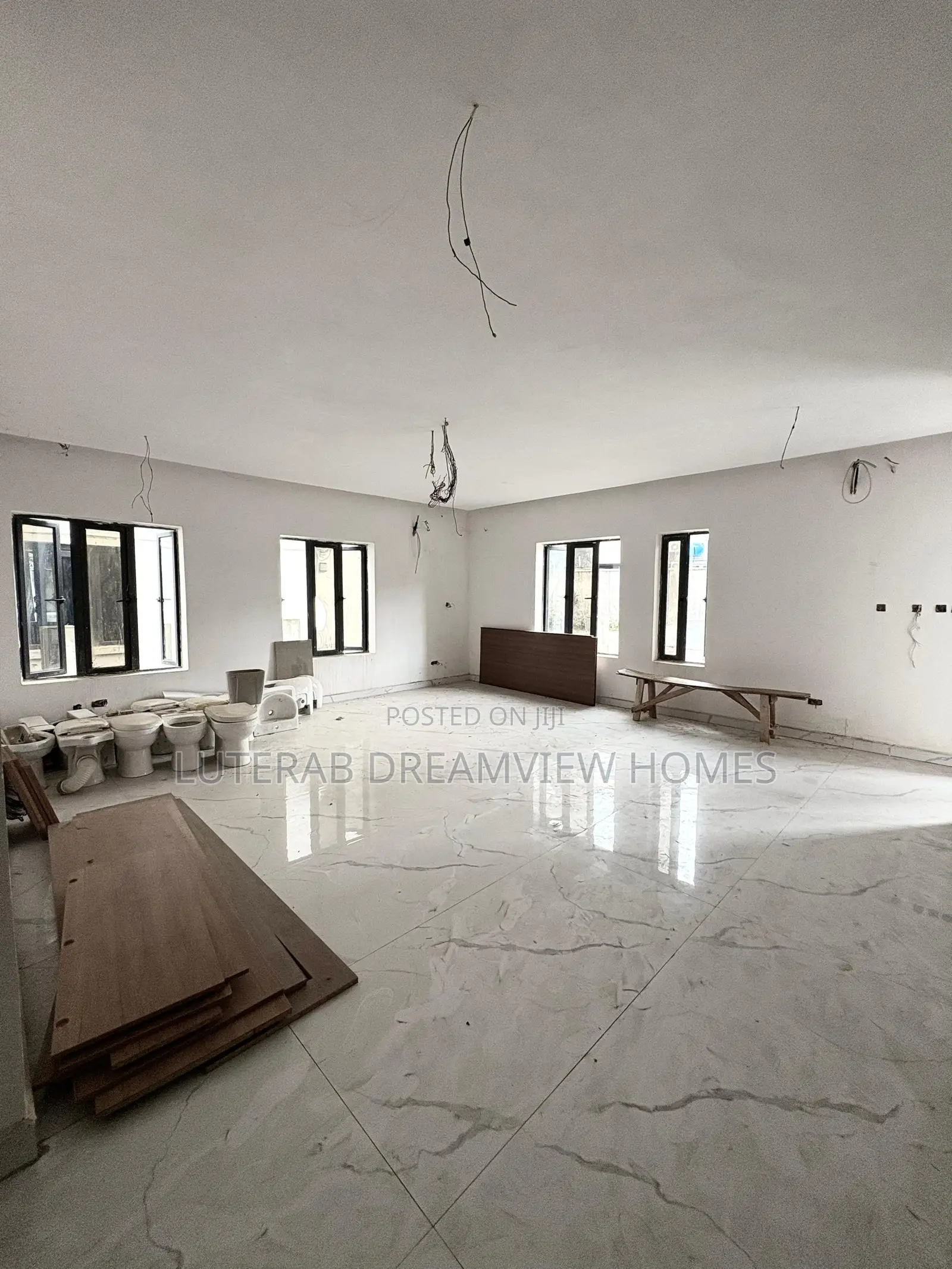 5bdrm Duplex in Tarred Road, Katampe Extension for sale in Katampe Extension