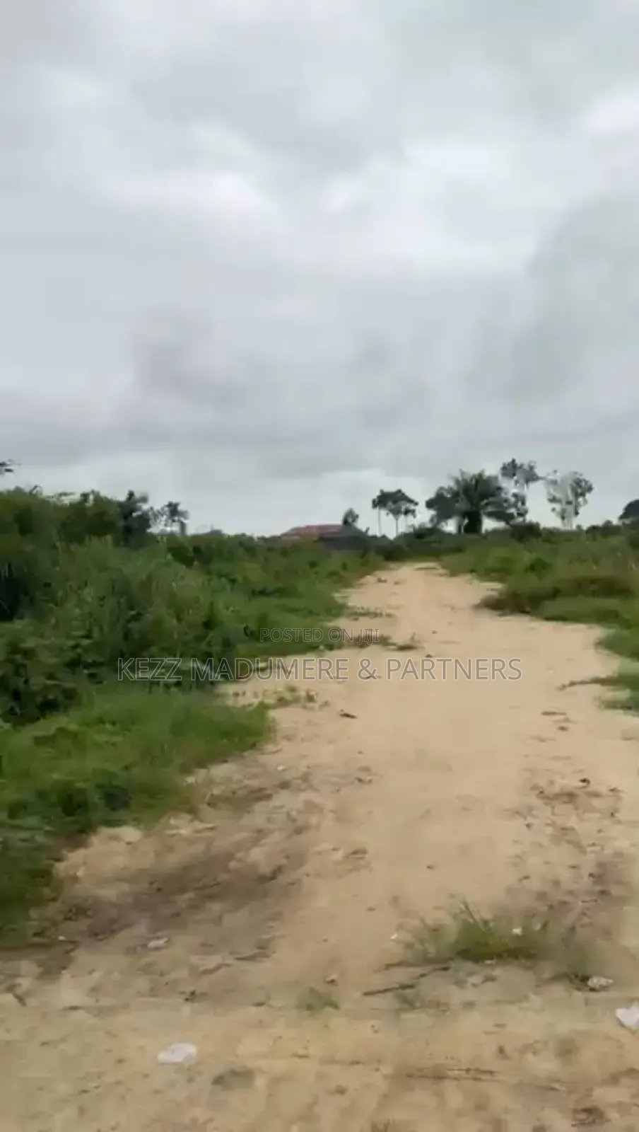 For Sale : 2500 Sqmtrs At Golf Estate Annex,Enugu in Enugu