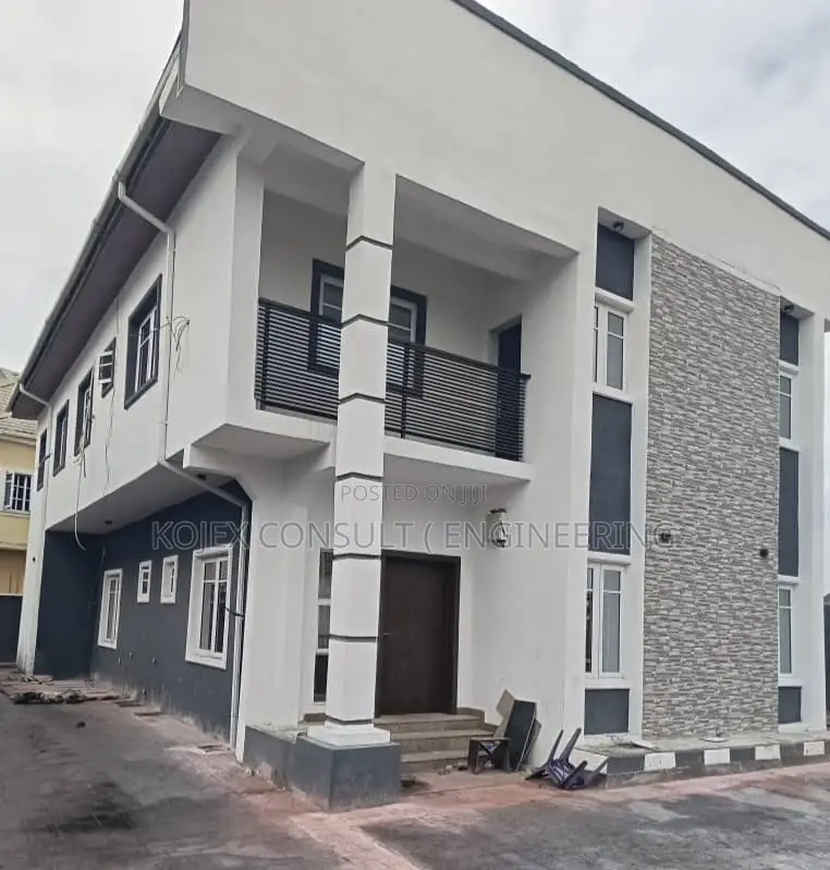 5bdrm Duplex in Ogba for sale in Ogba