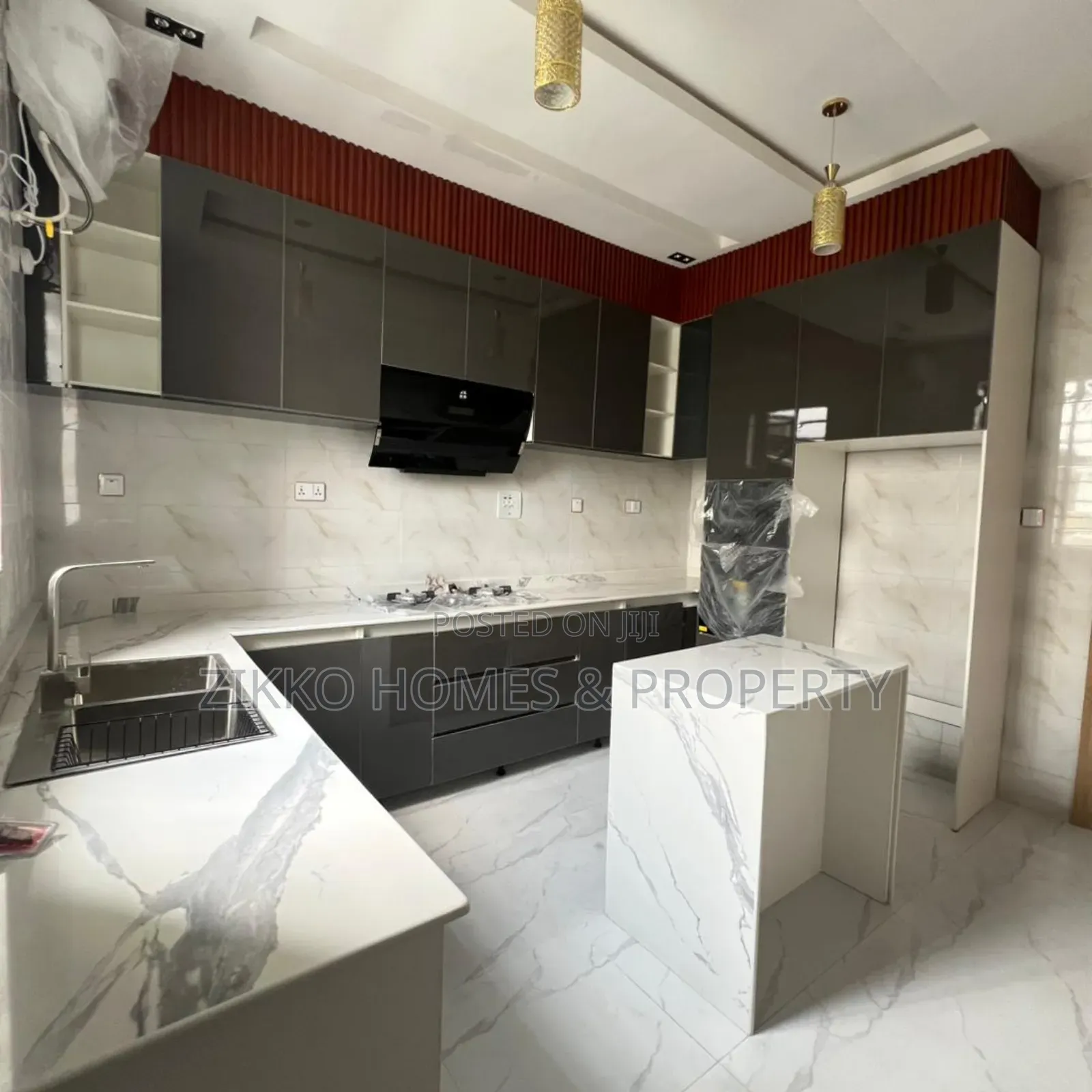4bdrm Duplex in Ajah, Lekki for sale in Lekki