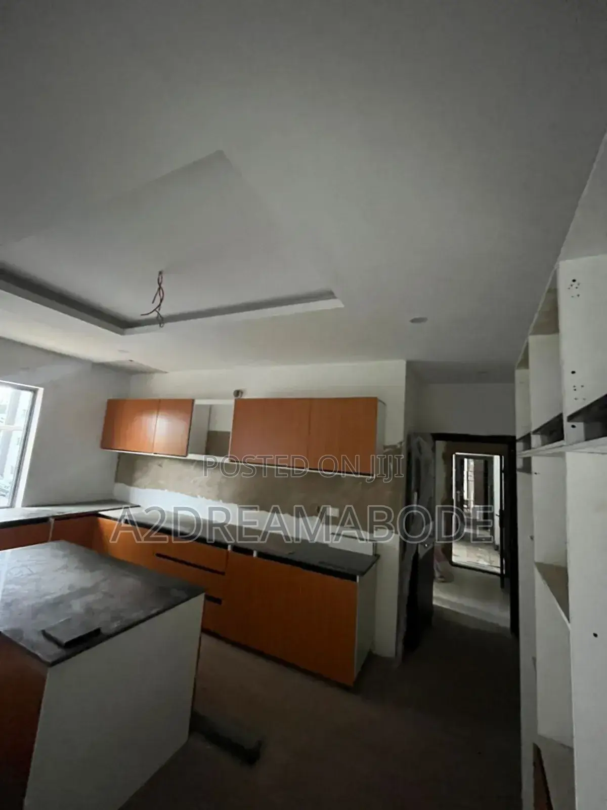 3bdrm Apartment in Ikeja Gra for rent in Ikeja