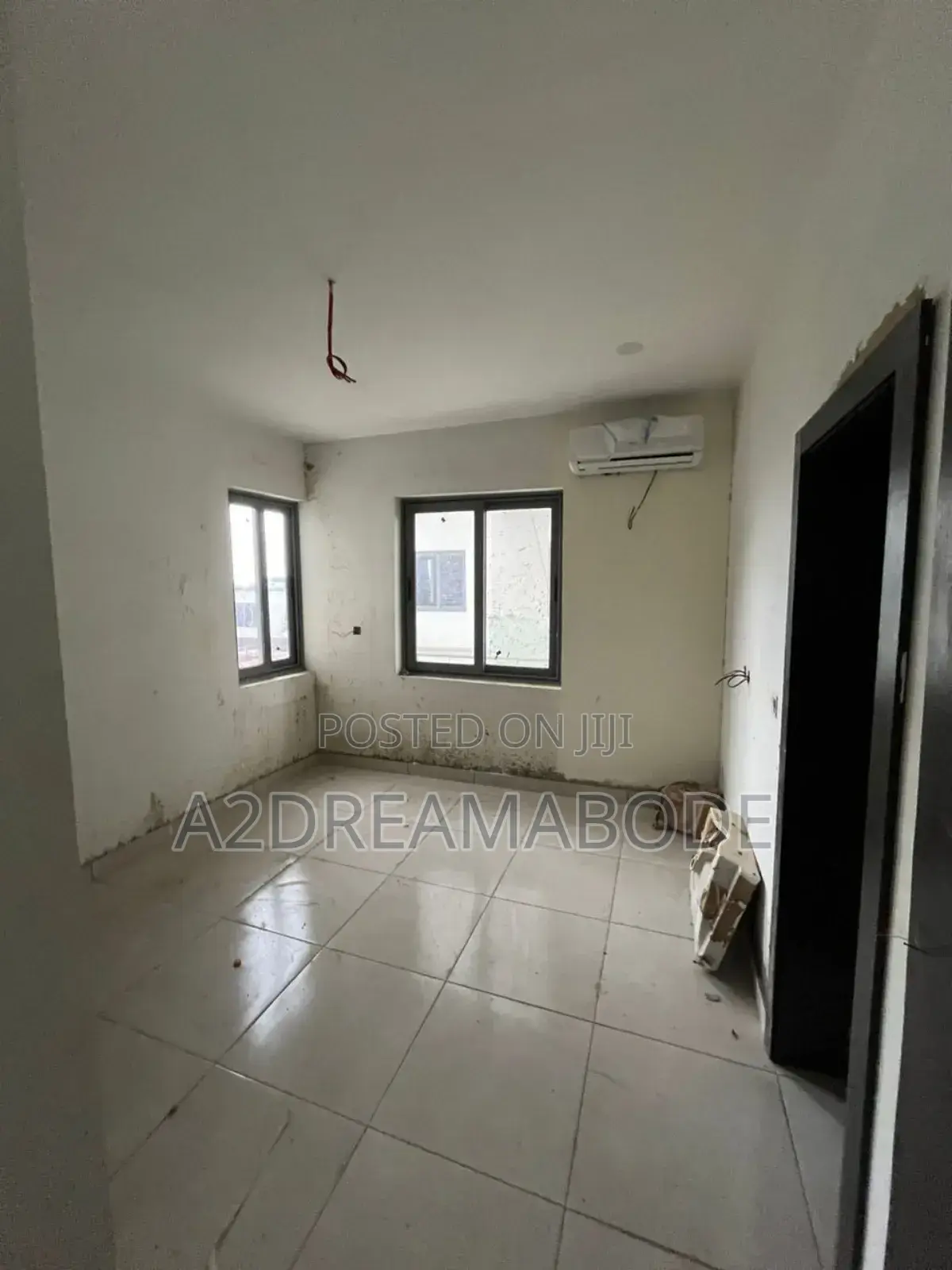 3bdrm Apartment in Ikeja Gra for rent in Ikeja