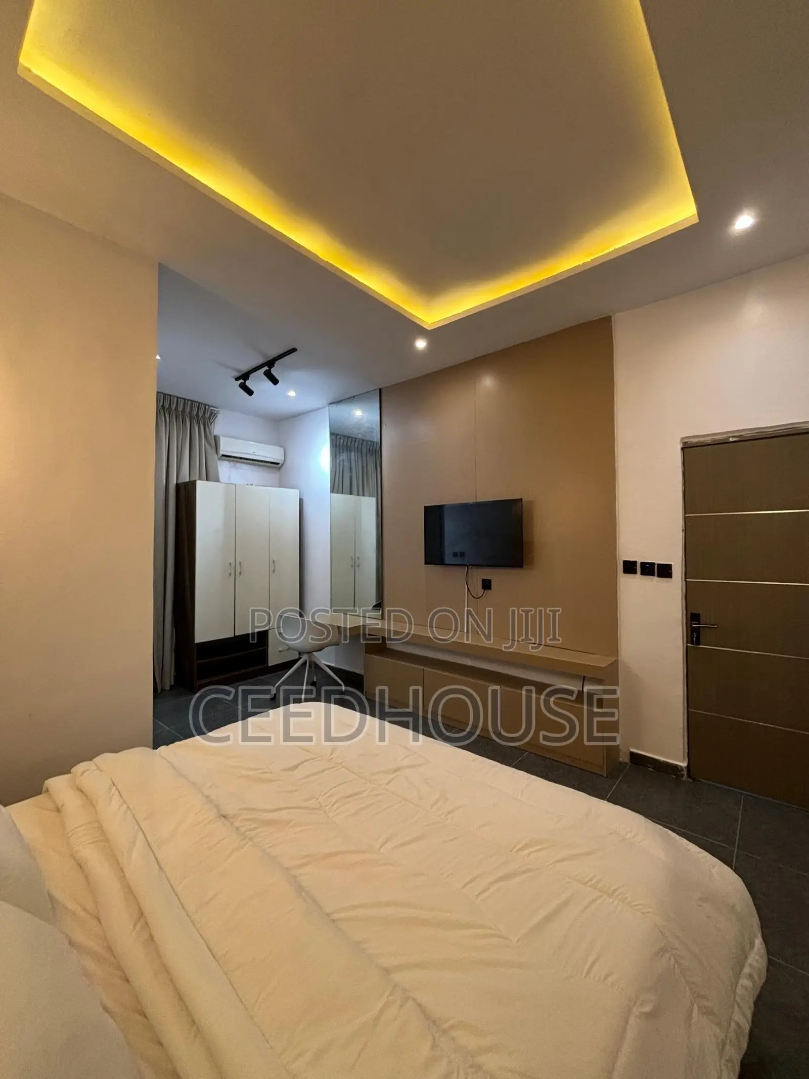 Luxurious 1 Bedroom Apartment in Lekki Phase 1