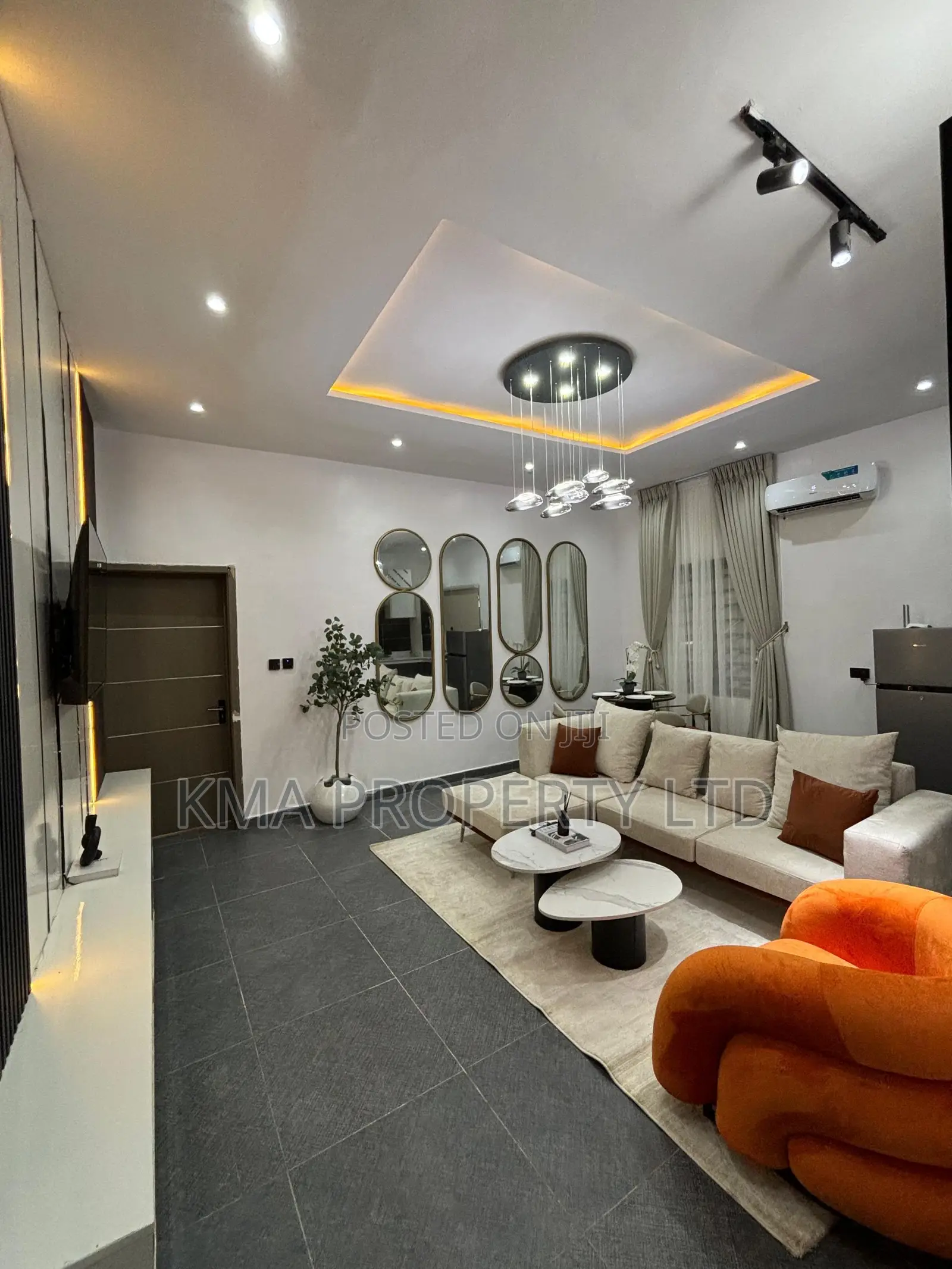 Luxurious 1 Bedroom Apartment in Lekki Phase 1