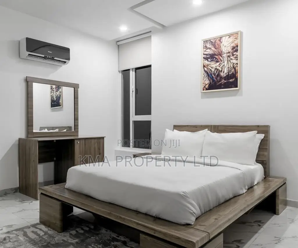 Luxurious 2bedroom Apartment With City View, Swimming Pool and Snooker in Victoria Island