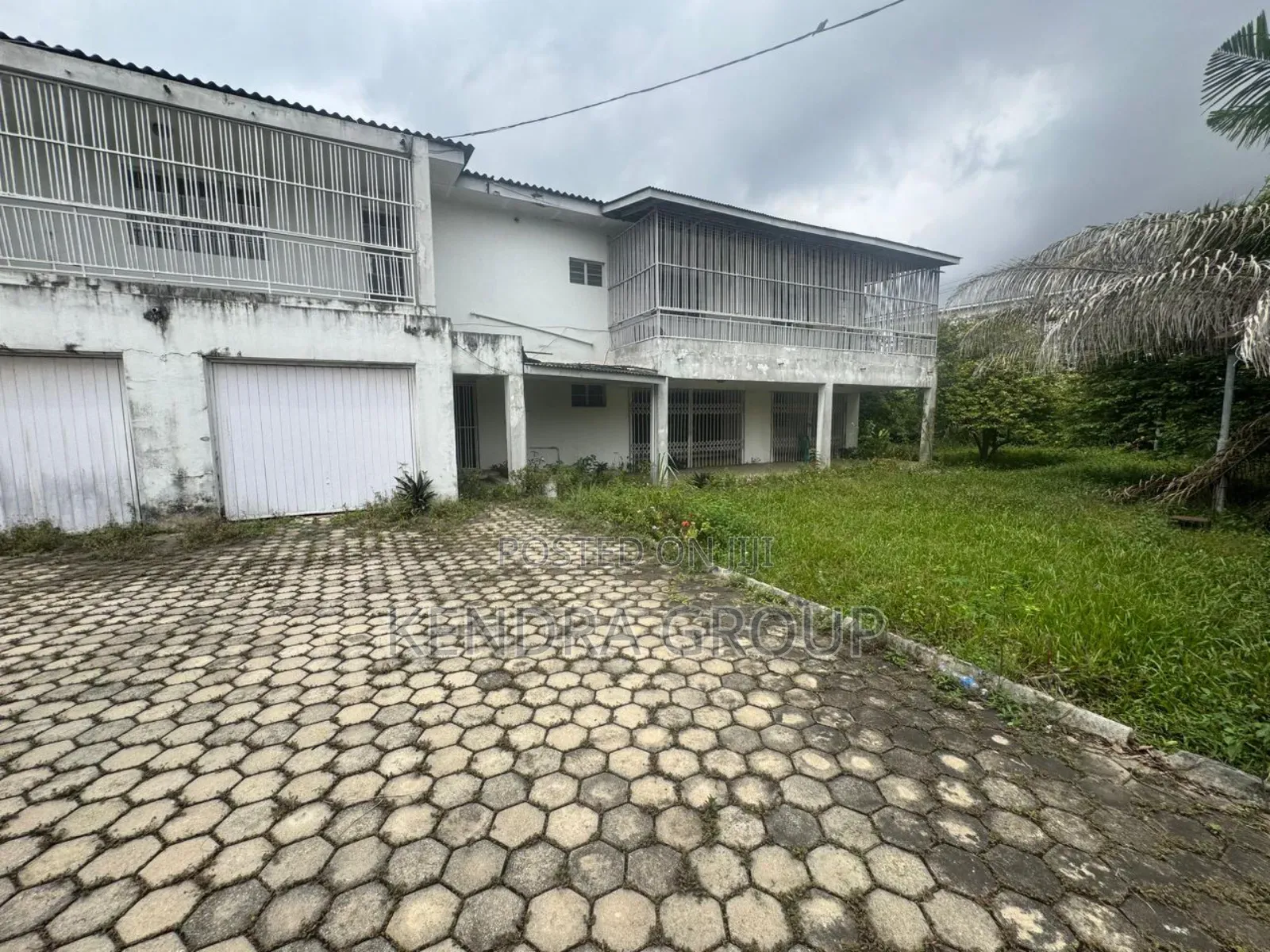 5bdrm Mansion in Adeniyi Jones, Ikeja for sale in Ikeja