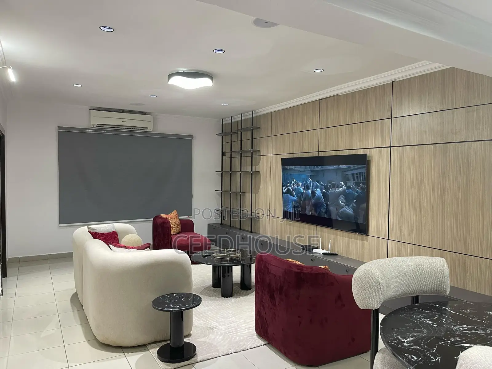 Luxurious 1 Bedroom Apartment With Swimming Pool in Ikoyi