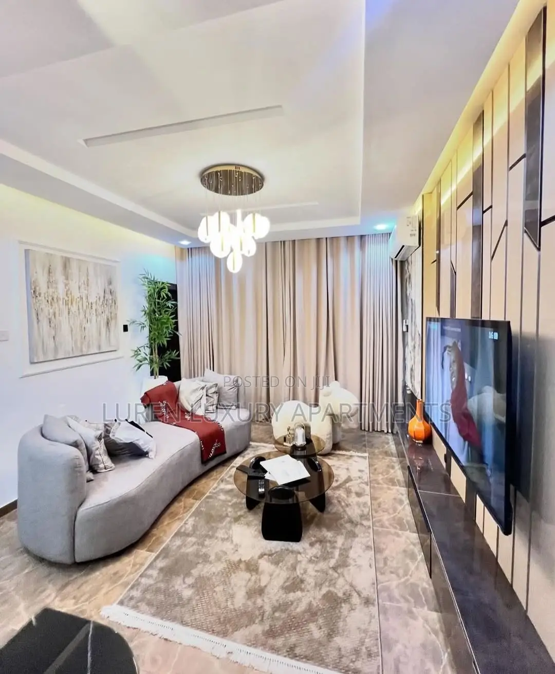 1 Bedroom Luxury Apartment With Ps5 at Katampe, Abuja in Katampe (Main)