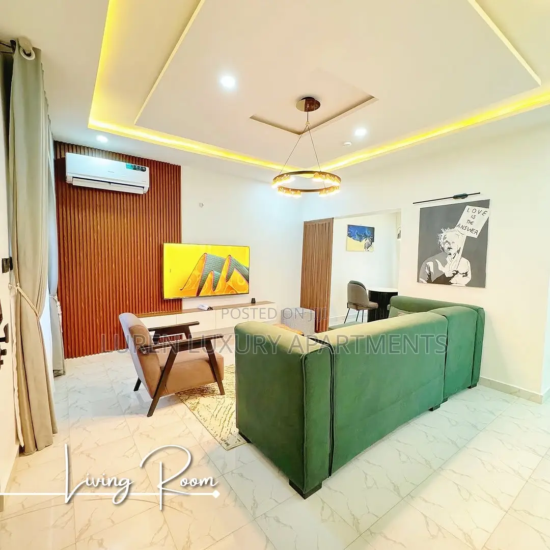 2 Bedroom Luxury Apartment With Ps5 at Lugbe, Abuja in Lugbe District