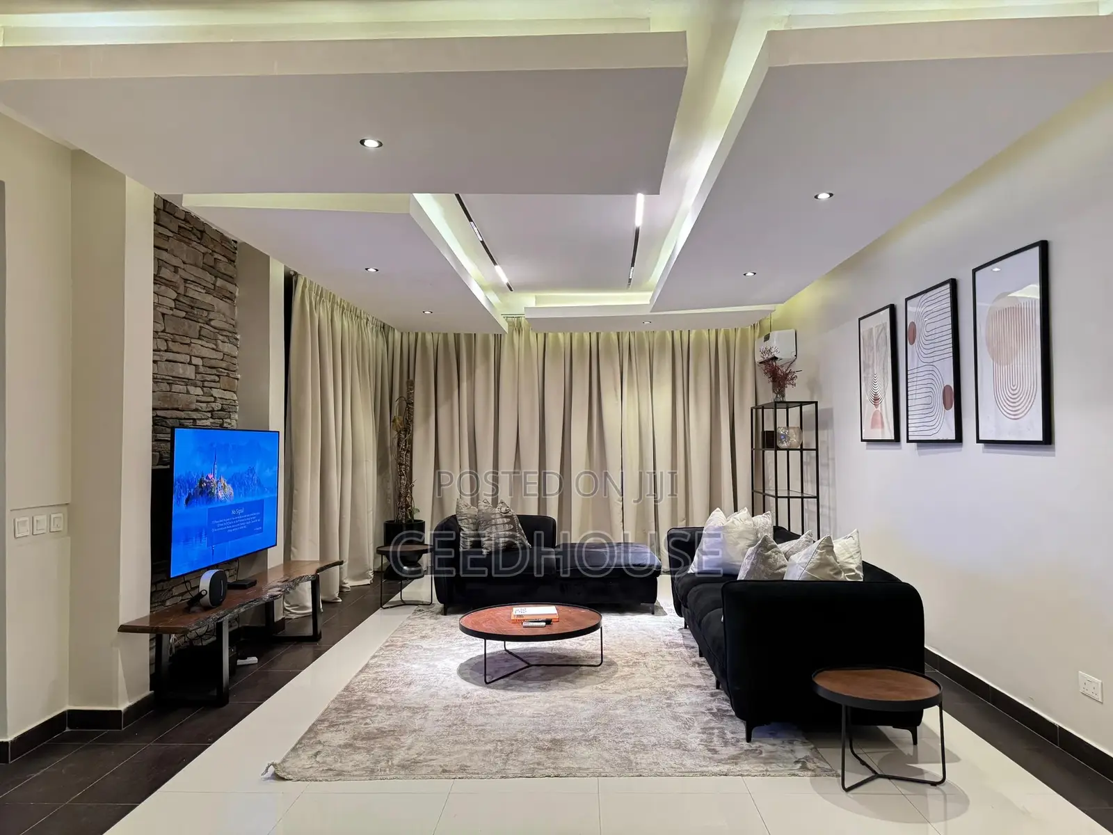 Luxurious 2 Bedroom Penthouse With Pool Gym and Ps5 in Victoria Island