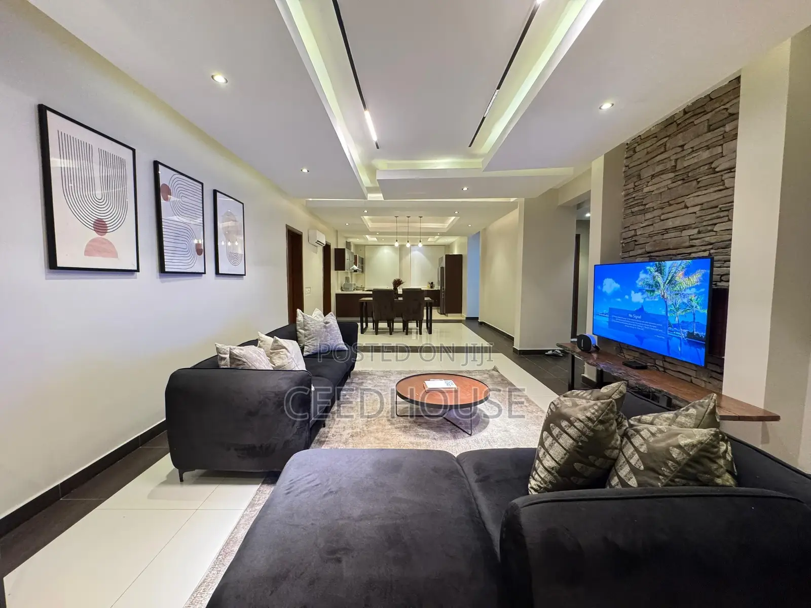 Luxurious 2 Bedroom Penthouse With Pool Gym and Ps5 in Victoria Island