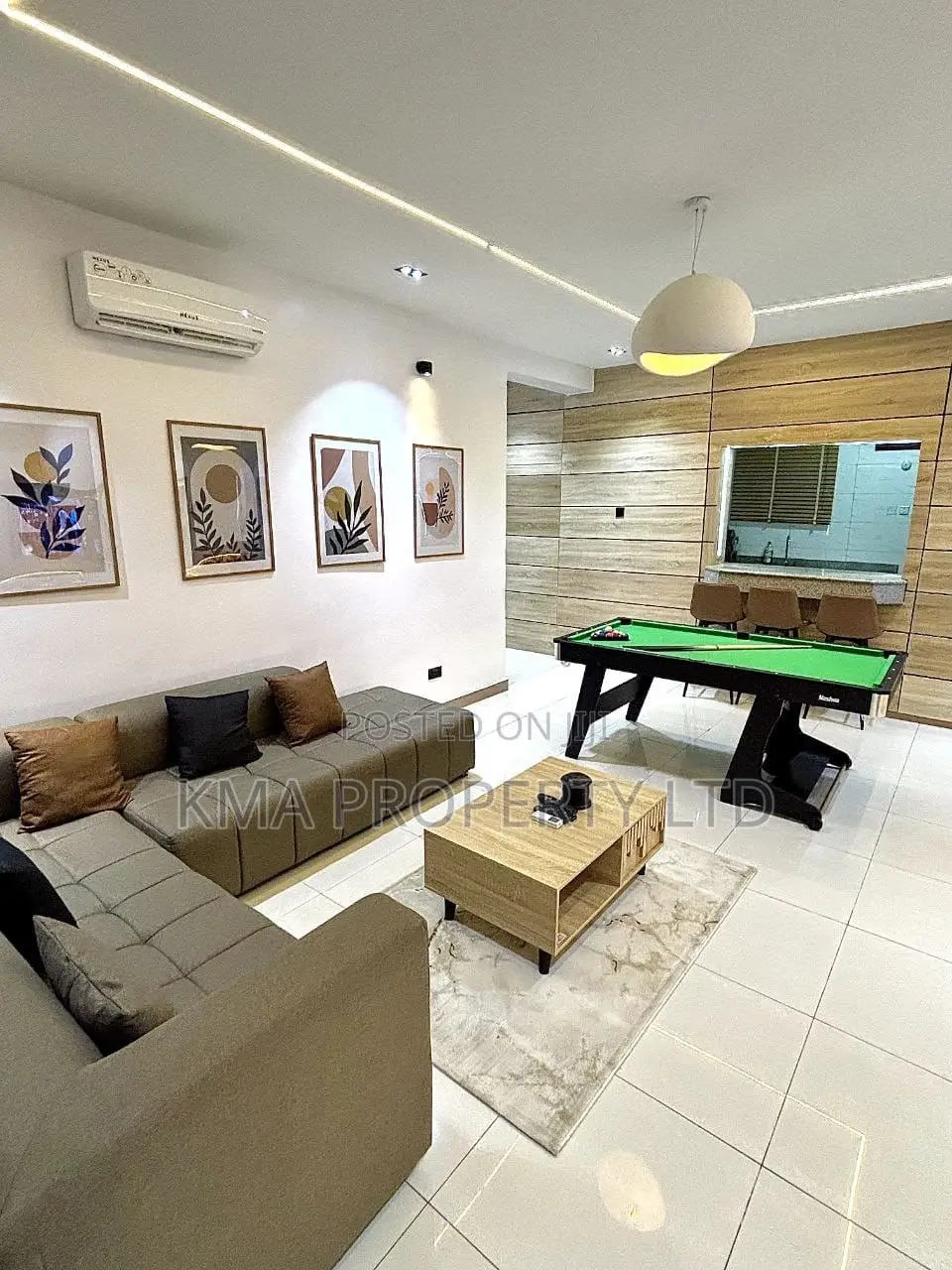 2 Units of Luxuruous 2/3 Bedrooms Apartment With Snooker and Ps5 in Chevron