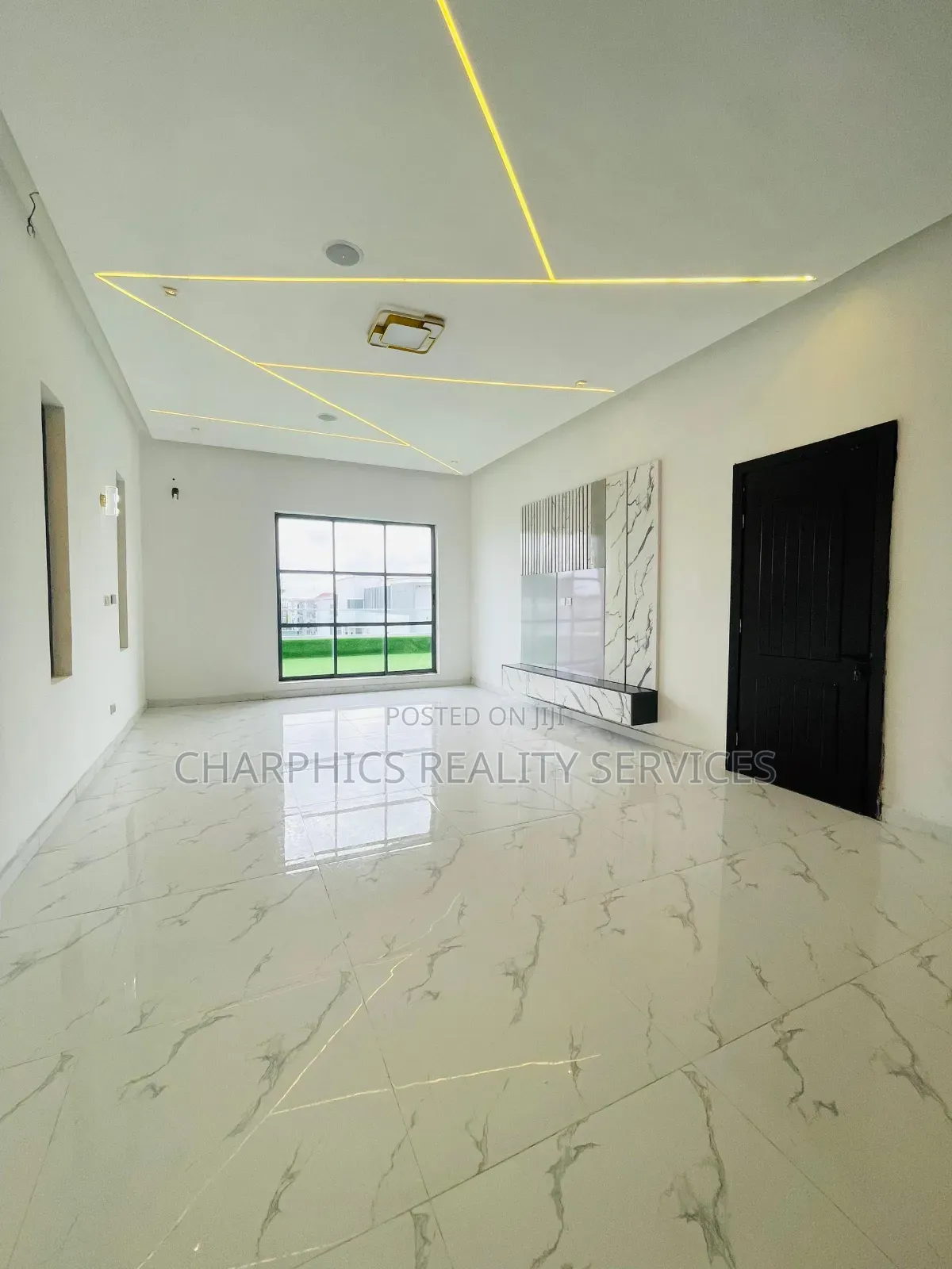 5bdrm Duplex in Osapa london for sale in Osapa london
