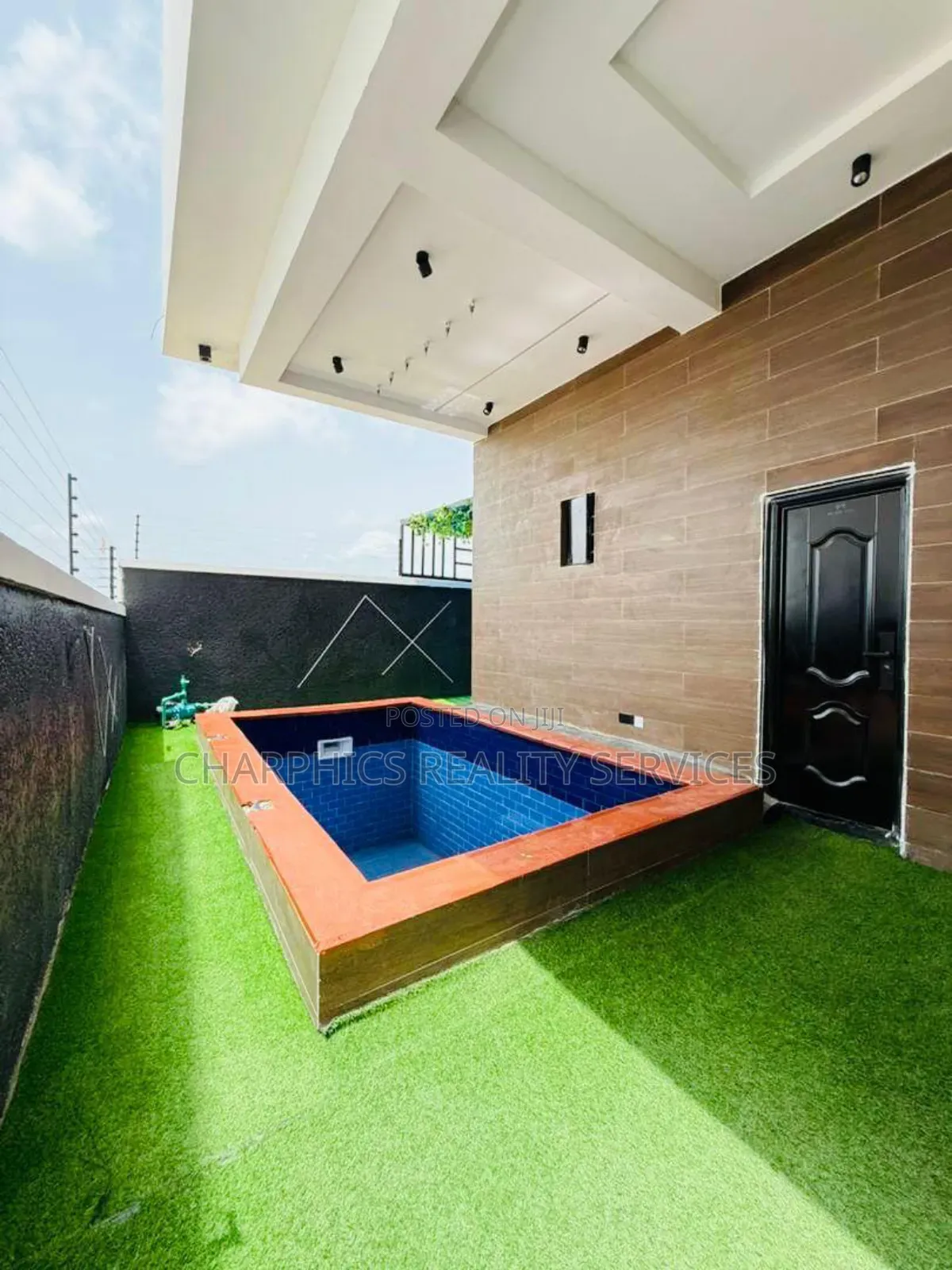 5bdrm Duplex in Ajah for sale in Ajah
