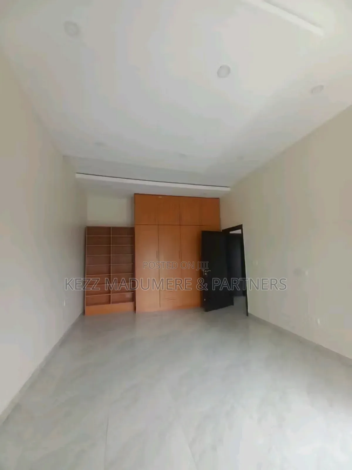 4bdrm Duplex in Off Dr Peter Odili, Port-Harcourt for sale in Port-Harcourt