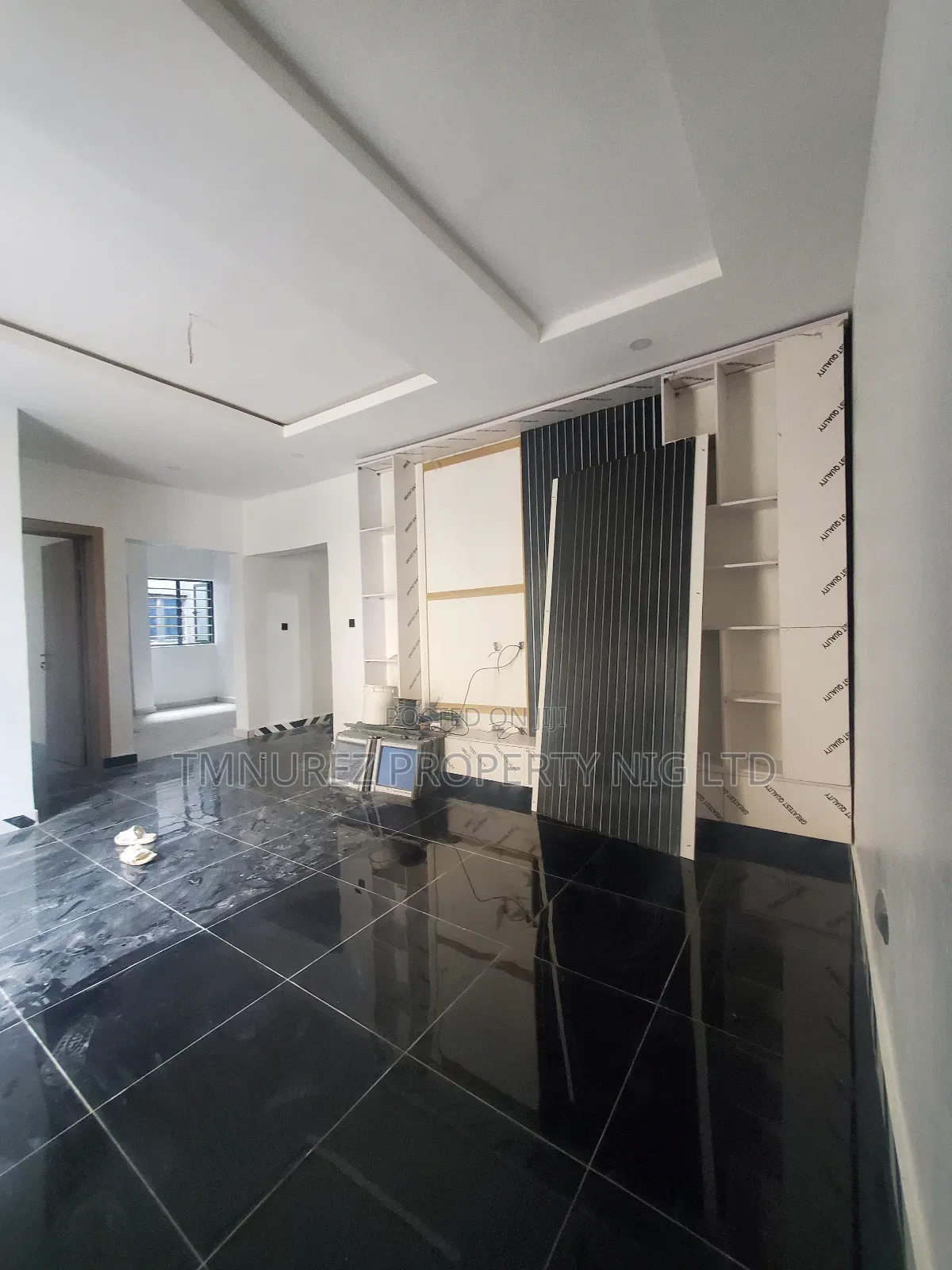 1bdrm Apartment in Ologolo, Lekki for sale in Lekki