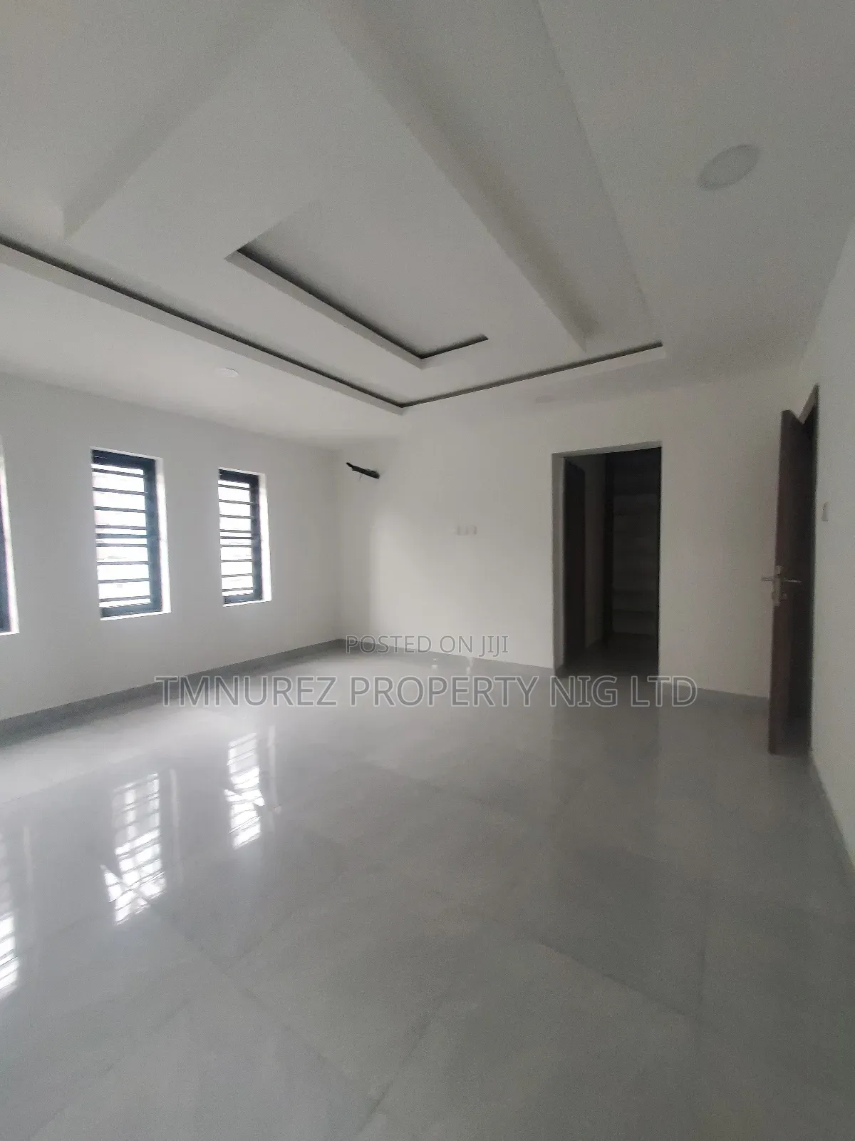 4bdrm Duplex in Ologolo Lekki for sale in Lekki