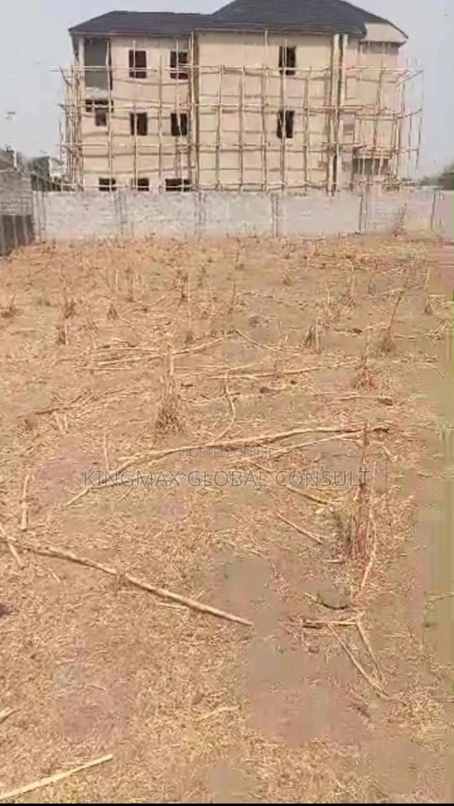 Residential Land for Sale With Cofo:1210sqm in Life Camp