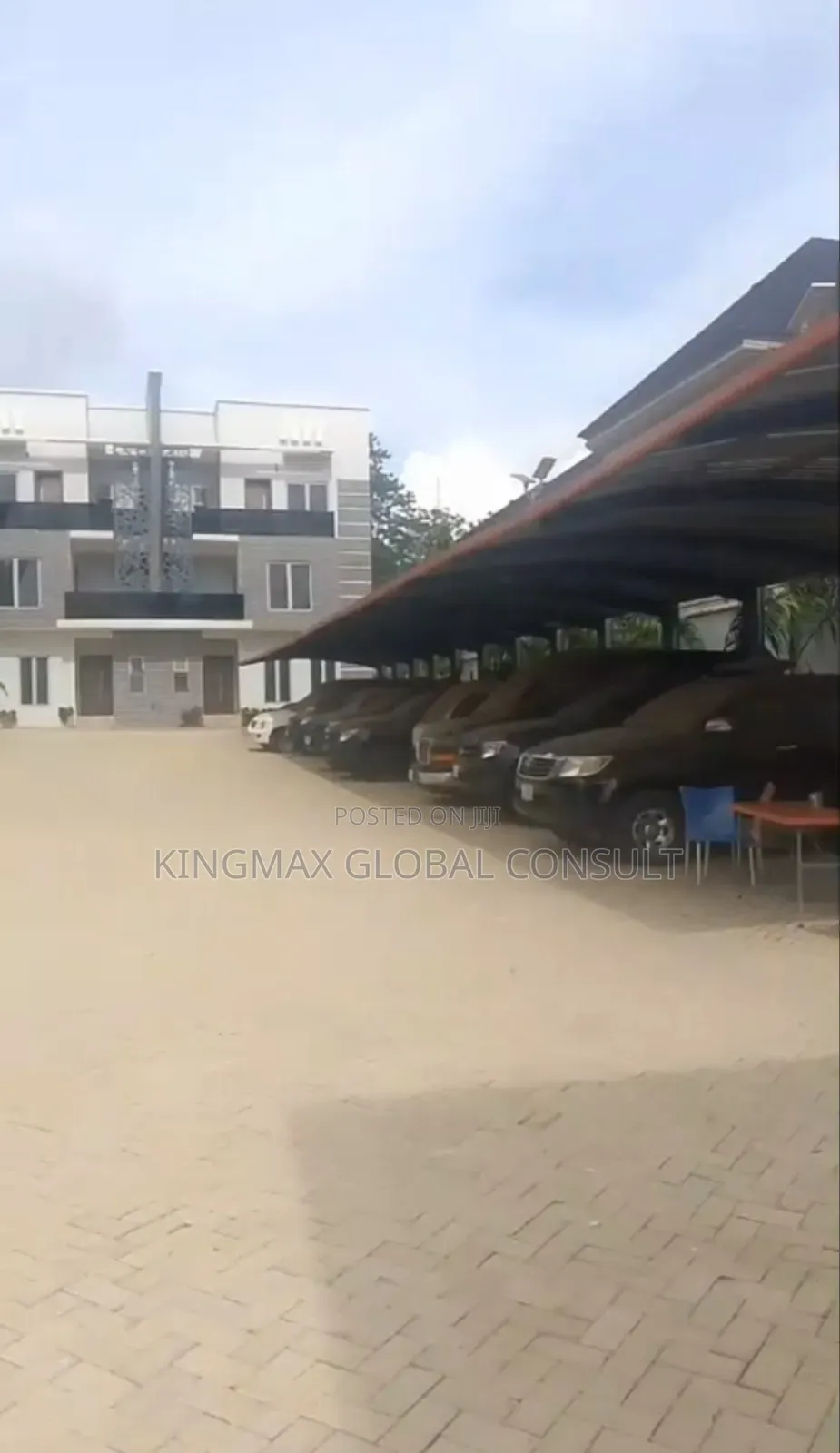 4bdrm Duplex in Guzape Main Abuja for sale in Guzape District