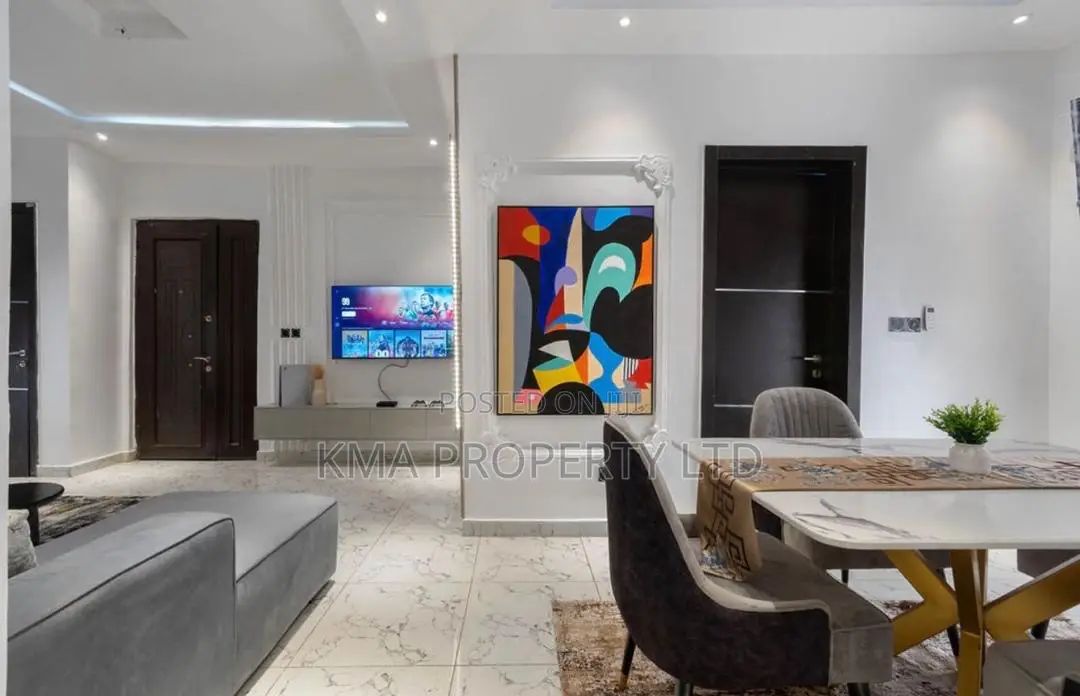 Beautifully Furnished 2 Bedroom Apartment With Ps4 and Snooker in Lekki Phase 1