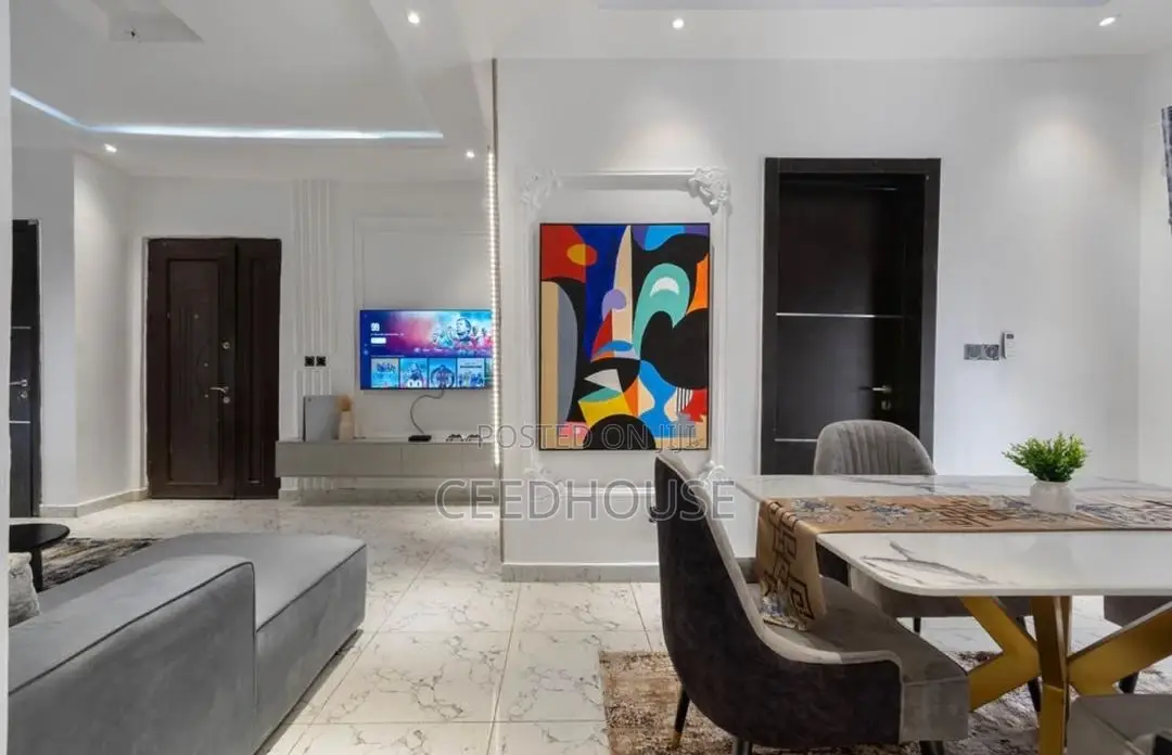 Beautifully Furnished 2 Bedroom Apartment With Ps4 and Snooker in Lekki Phase 1