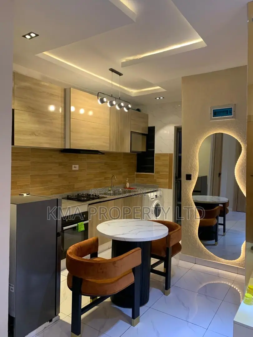 Luxury 1 Bedroom Apartment With Ps5 in Ologolo