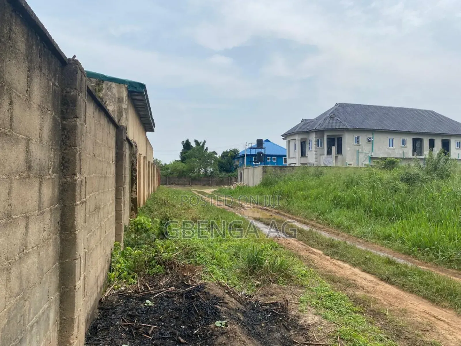 Two and Half Plot of Land for Sale at Loburo Mowe Ogun State in Obafemi-Owode