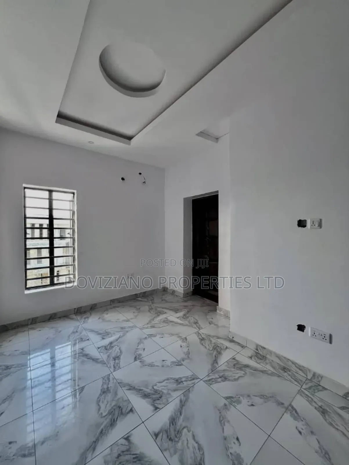 6bdrm Townhouse/Terrace in Lekki for sale in Lekki