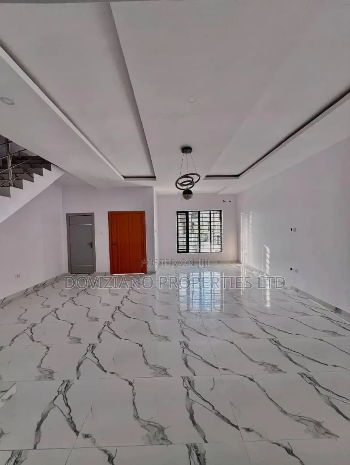 6bdrm Townhouse/Terrace in Lekki for sale in Lekki