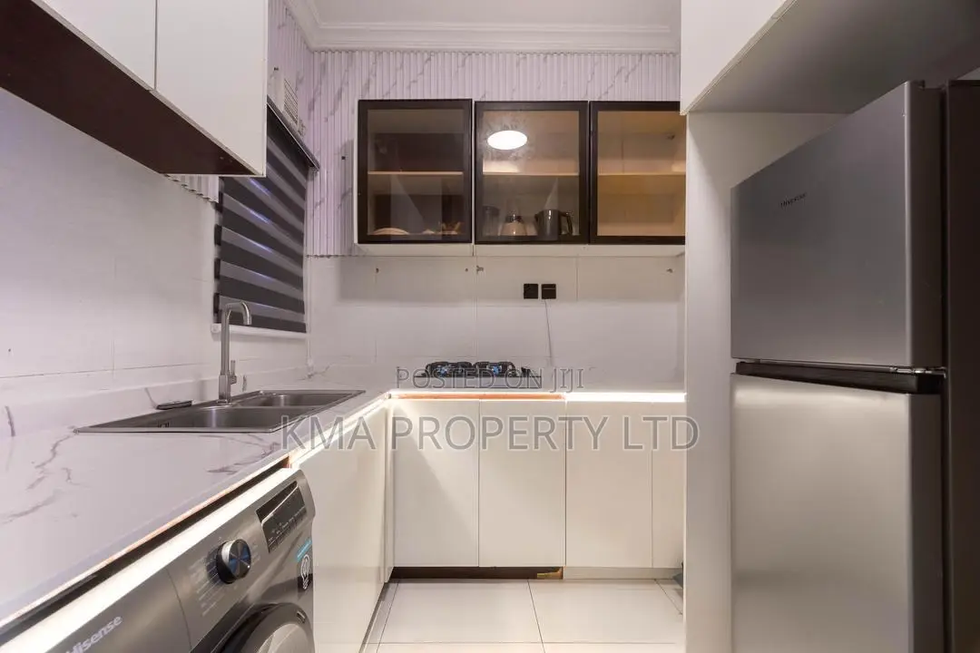 Newly Launched 2 Bedroom Apartment With Ps5 and Snooker in Lekki Phase 1