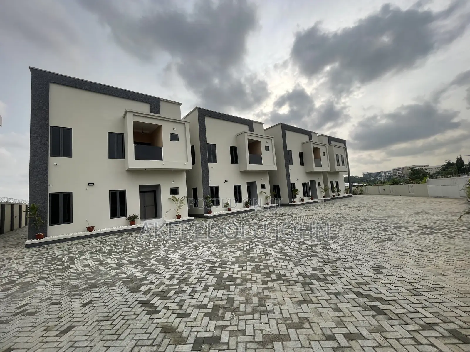 5bdrm Townhouse/Terrace in Kado for sale in Kado