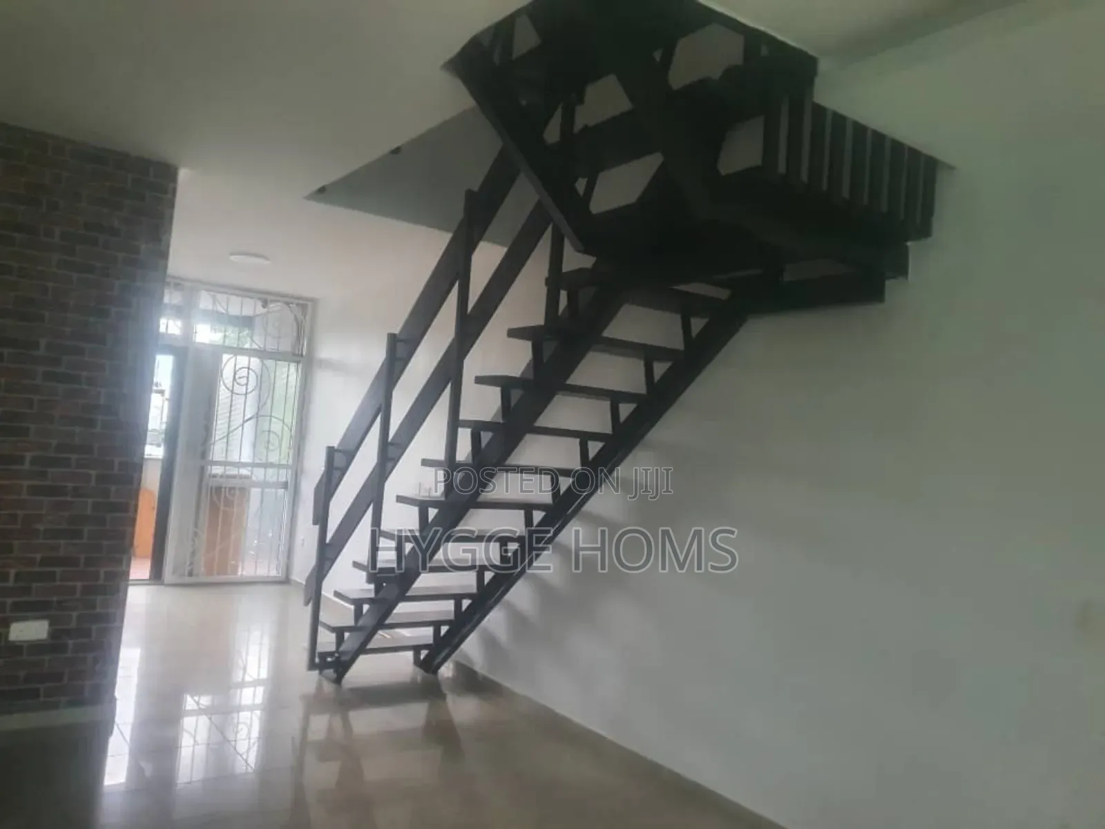 3bdrm Maisonette in 1004 Estate Victoria for rent in 1004