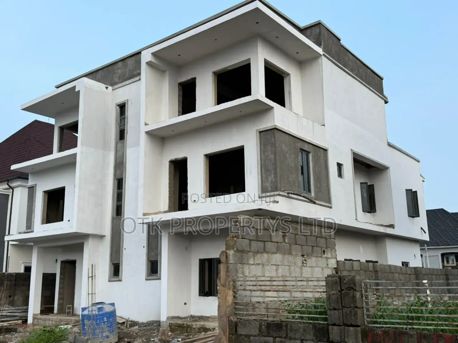 4bdrm Duplex in Military Pension, Kubwa for sale in Kubwa