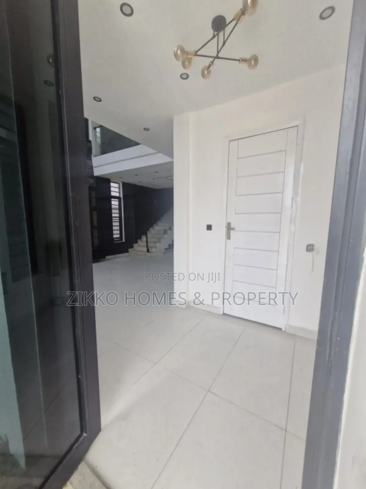 5bdrm Duplex in Megamound, Lekki for sale in Lekki