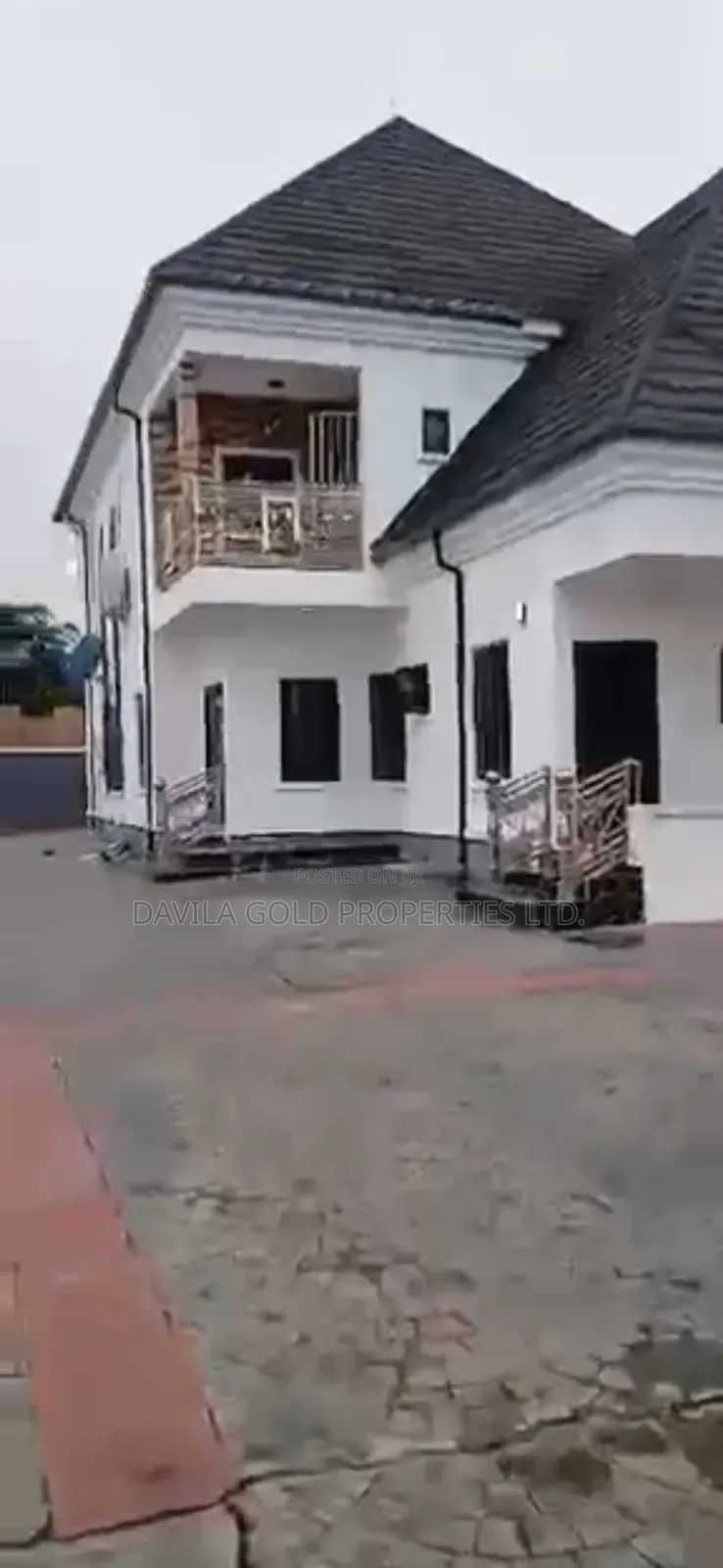 5bdrm Duplex in Benin City for sale in Benin City