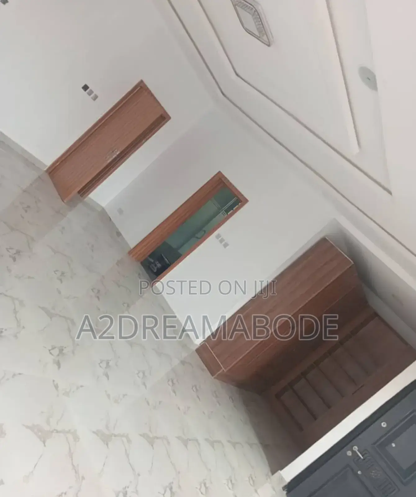 5bdrm Duplex in Omole Phase 2, Ikeja for sale in Ikeja