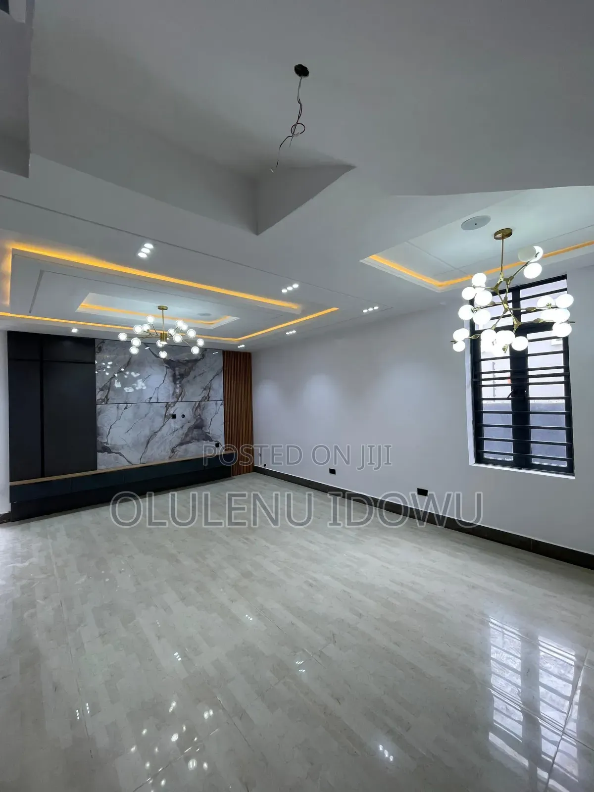 Furnished 5bdrm Duplex in Lekki Phase 1 for sale in Lekki Phase 1