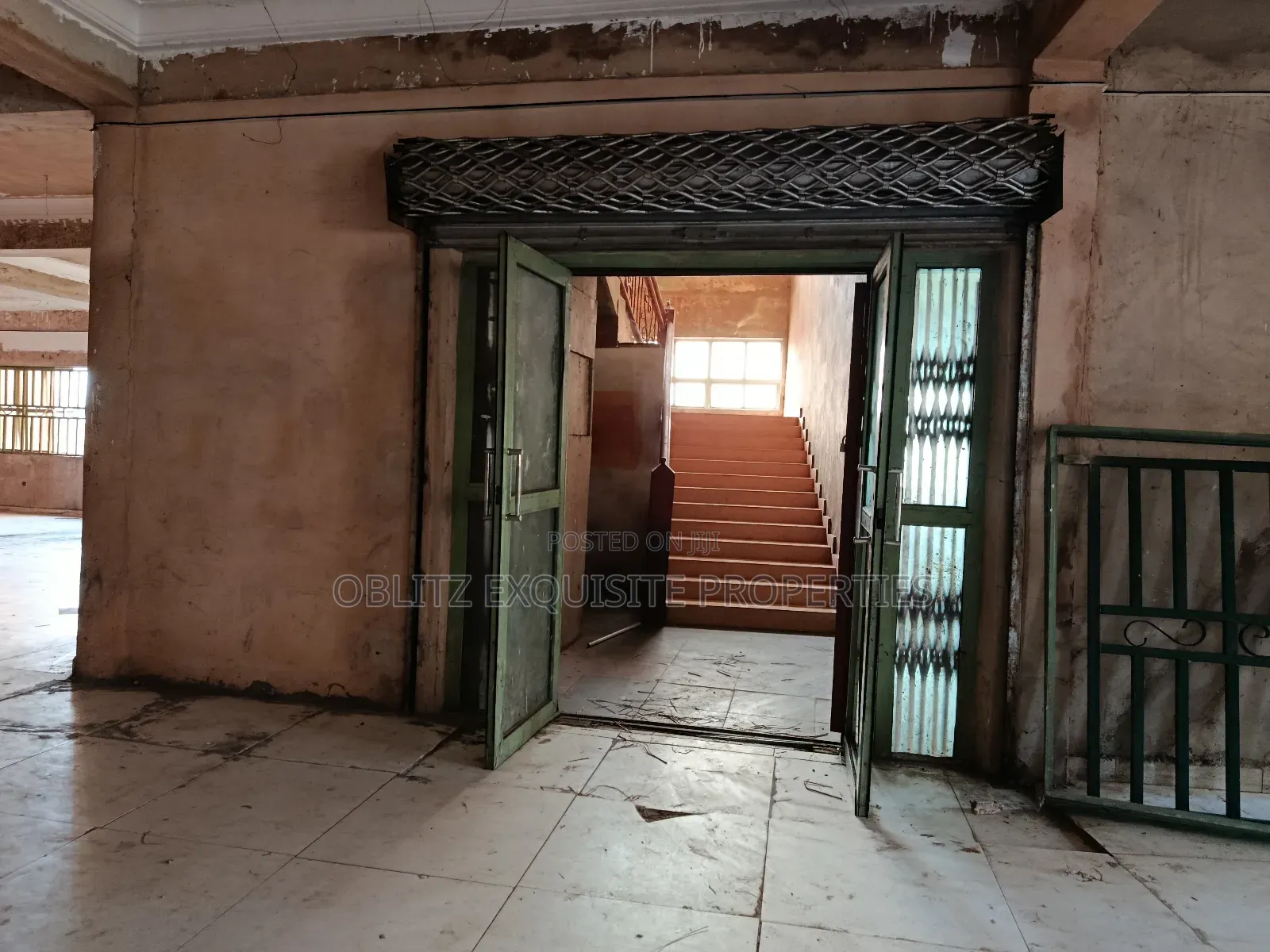 Big Warehouse for Rent Upstairs in Owerri