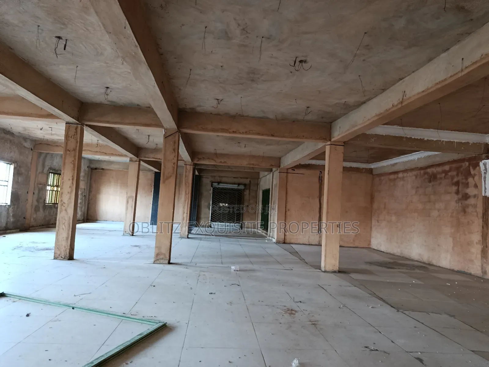 Big Warehouse for Rent Upstairs in Owerri