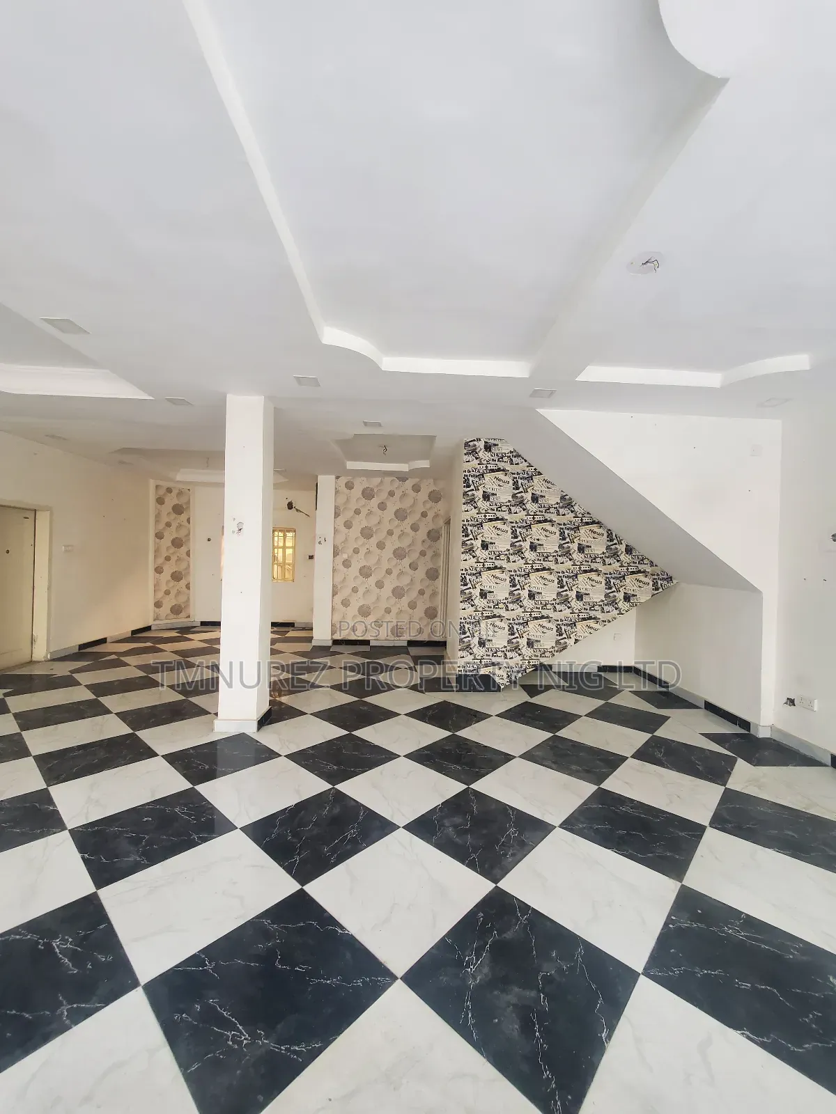 Shop Groundfloor Lekki Phase1 in Lekki Phase 1