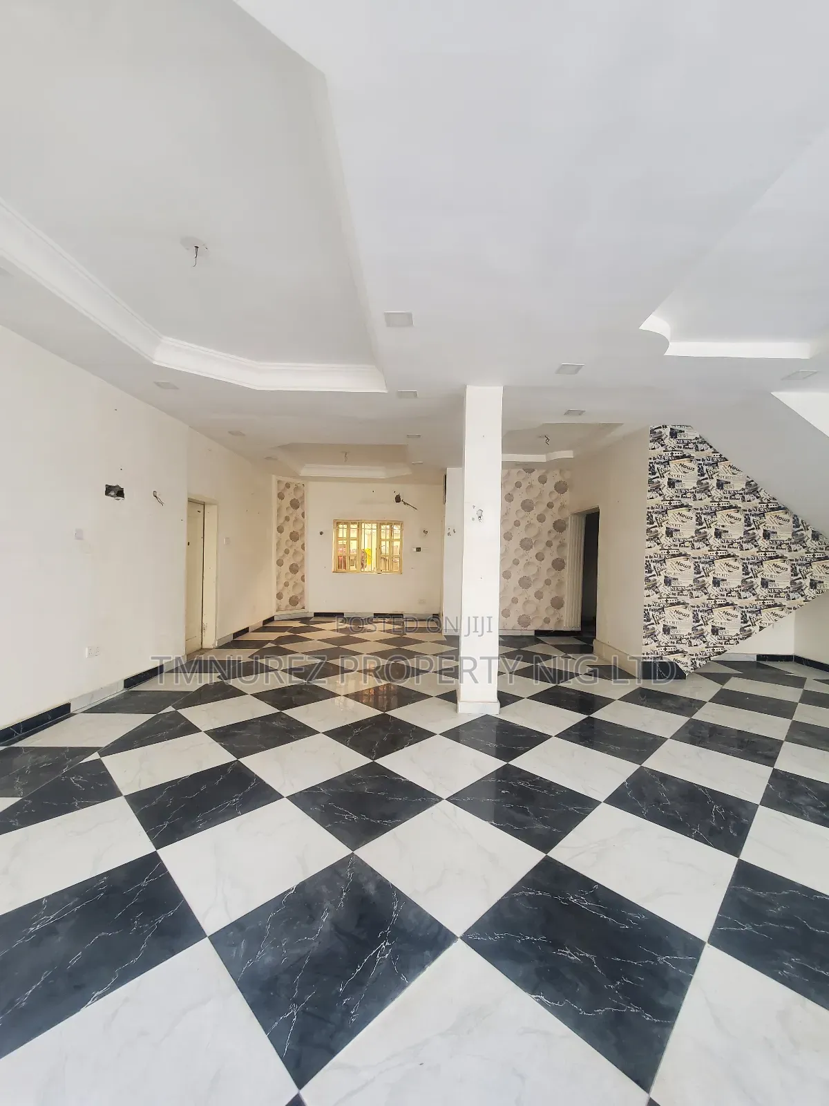 Shop Groundfloor Lekki Phase1 in Lekki Phase 1
