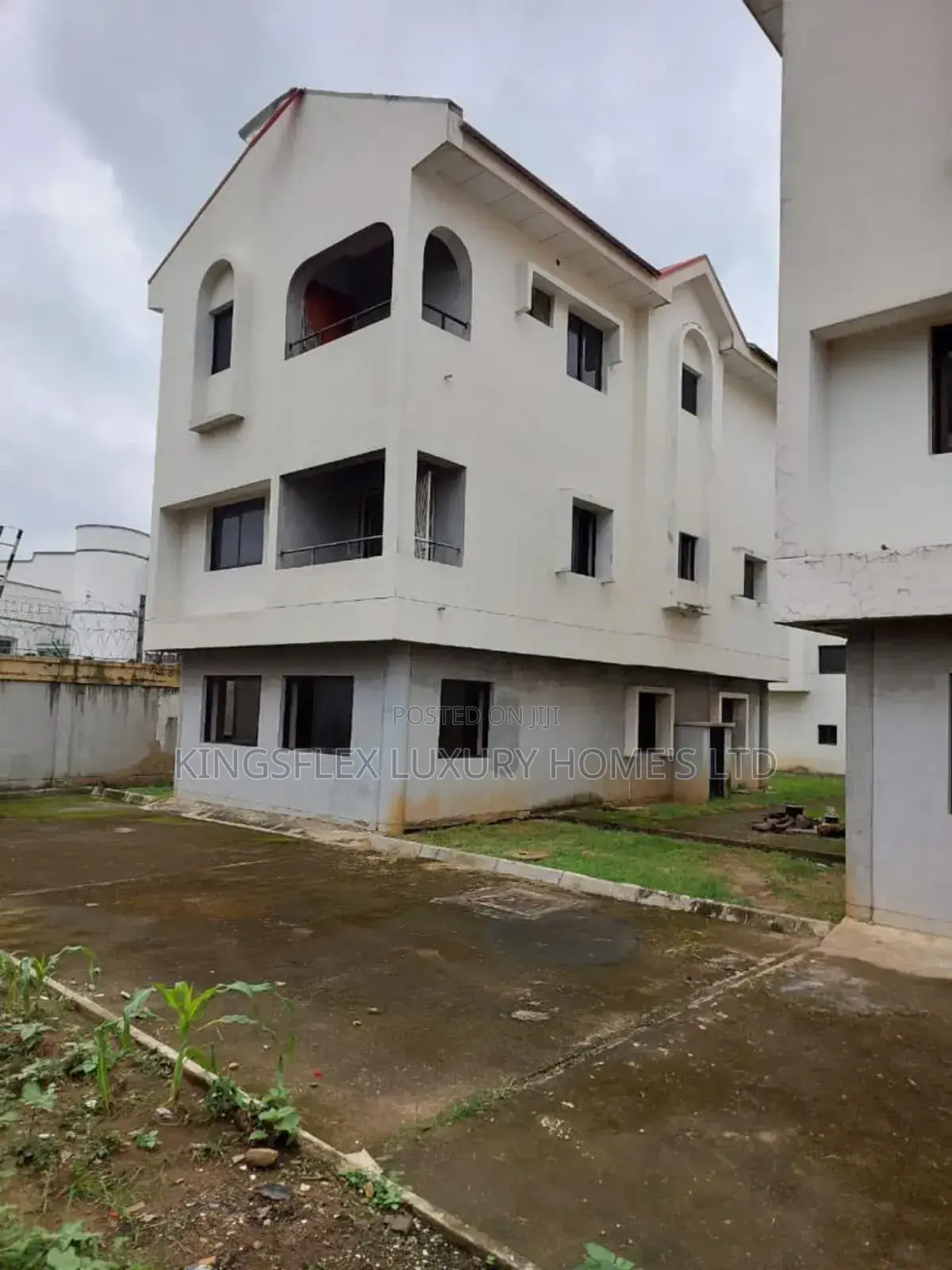 4bdrm Duplex in Maitama for sale in Maitama