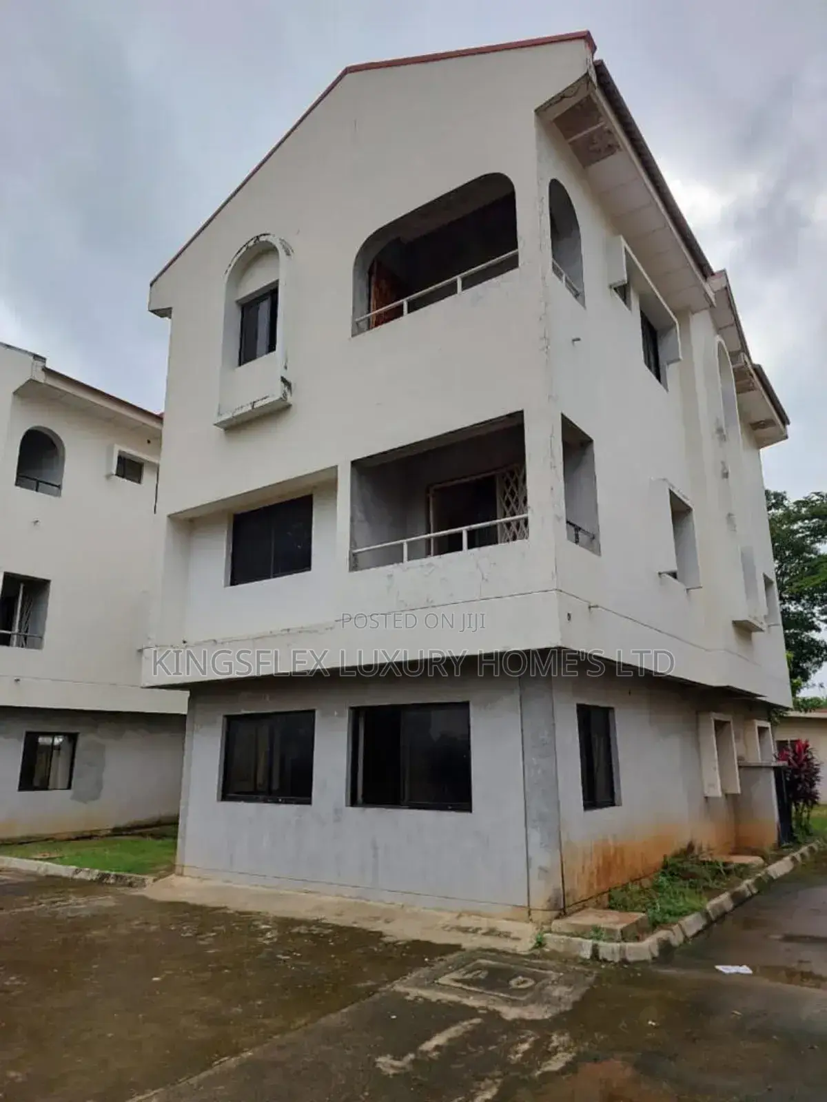 4bdrm Duplex in Maitama for sale in Maitama