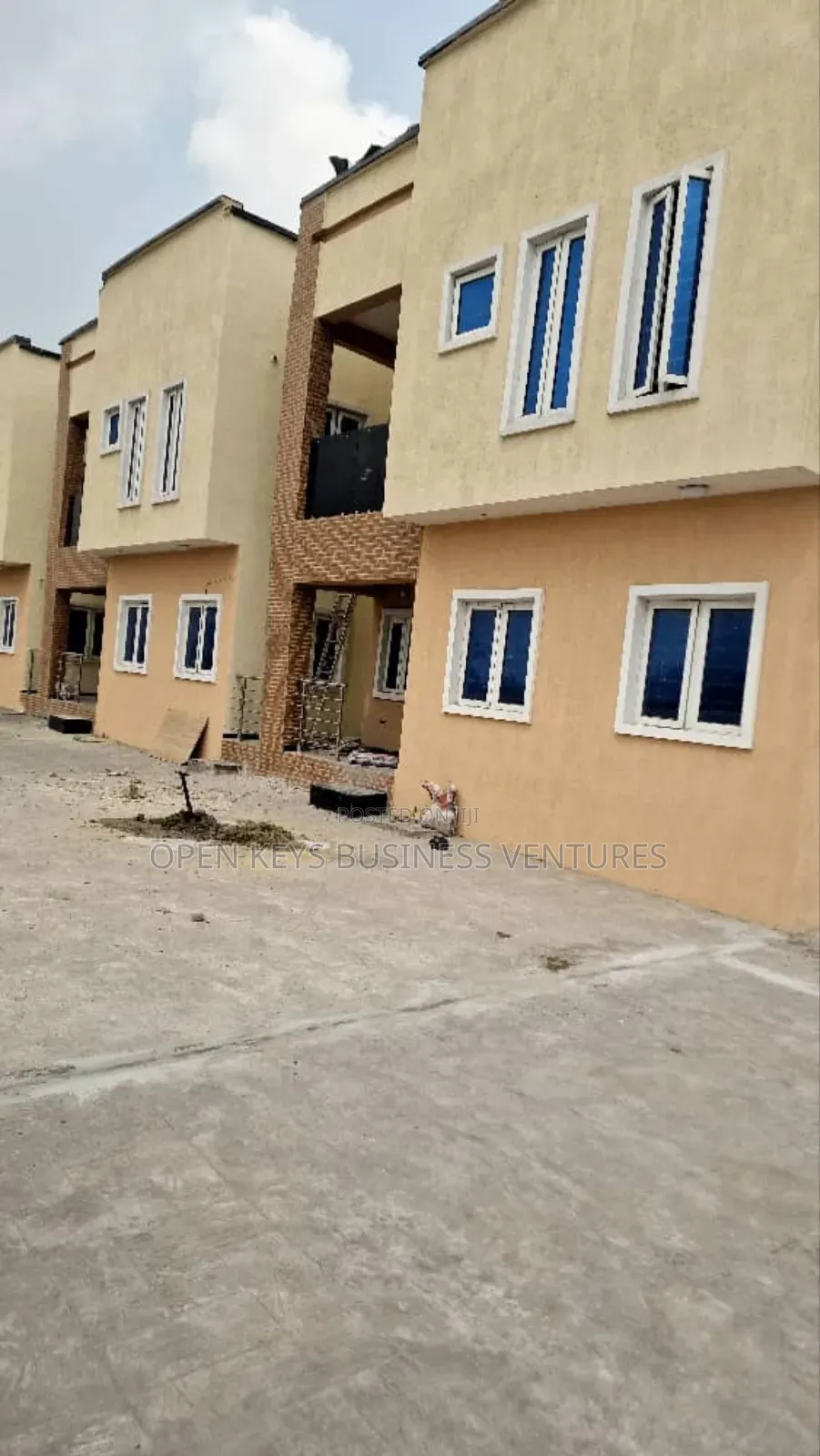 4bdrm Duplex in Abijo Gra for sale in Abijo