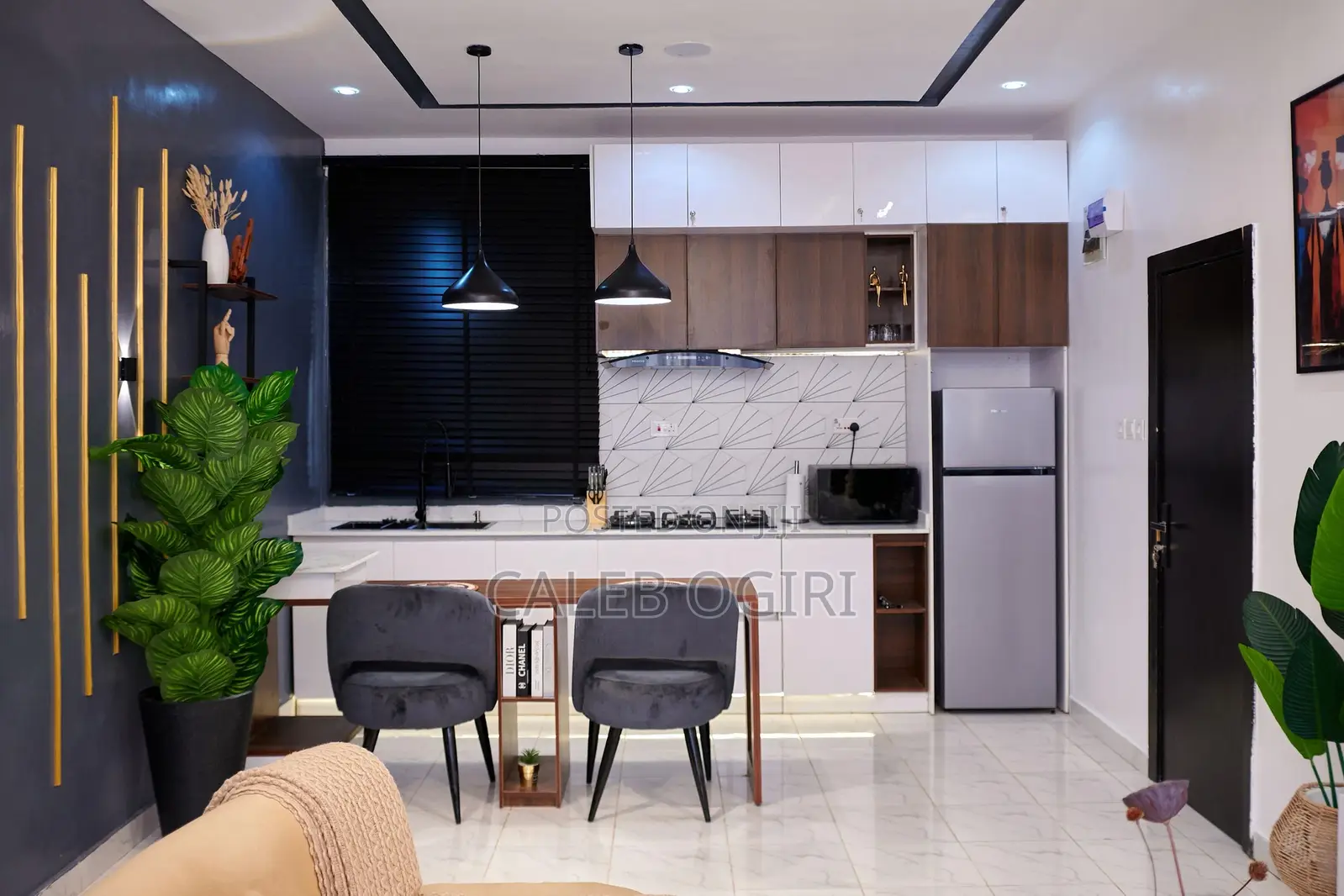 Smart Shortlet Stay at Yaba in Adekunle
