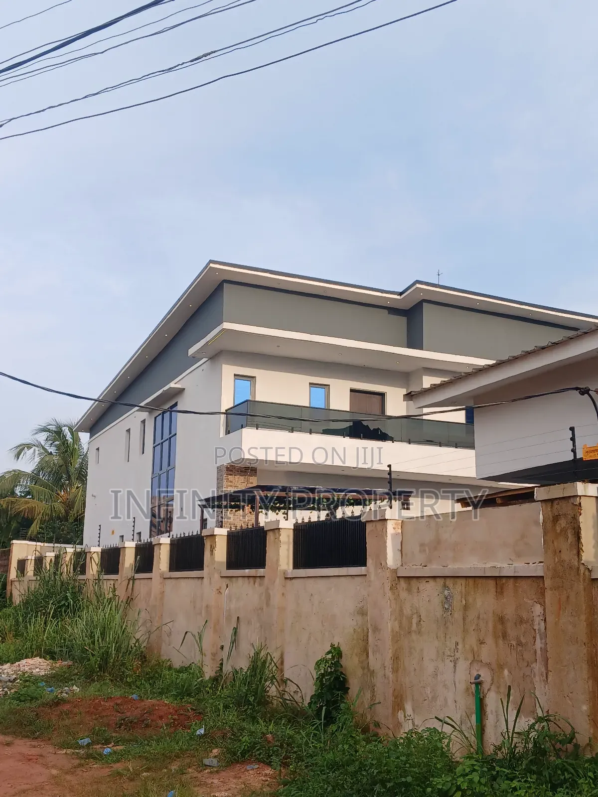 4bdrm Duplex in Ugbor, Benin City for sale in Benin City