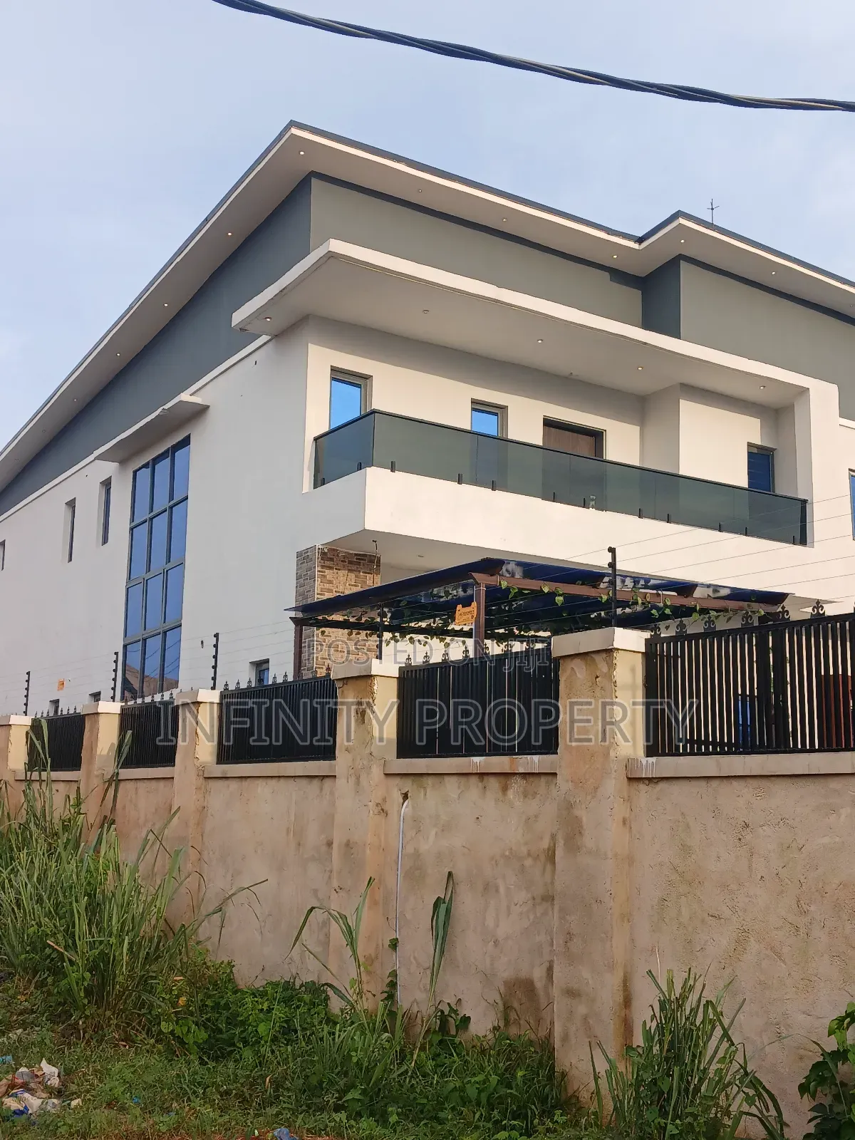 4bdrm Duplex in Ugbor, Benin City for sale in Benin City