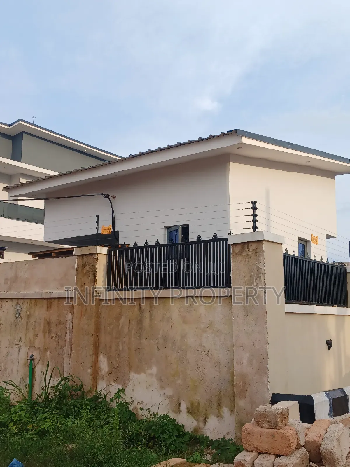 4bdrm Duplex in Ugbor, Benin City for sale in Benin City