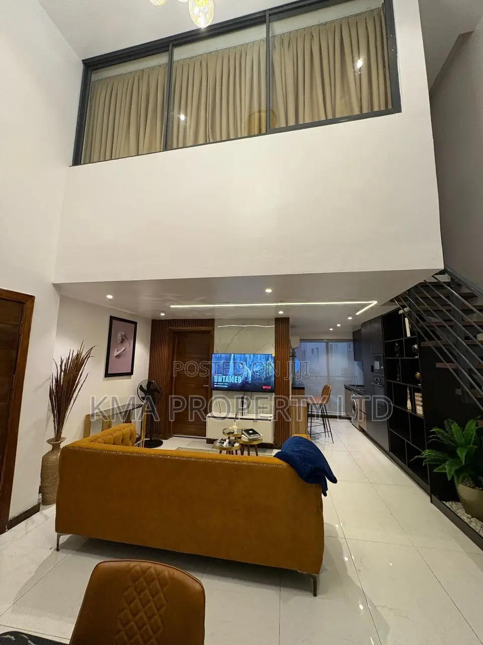 Luxurious 2 Bedroom Loft With Ps5 and Jenga Games in Ikate